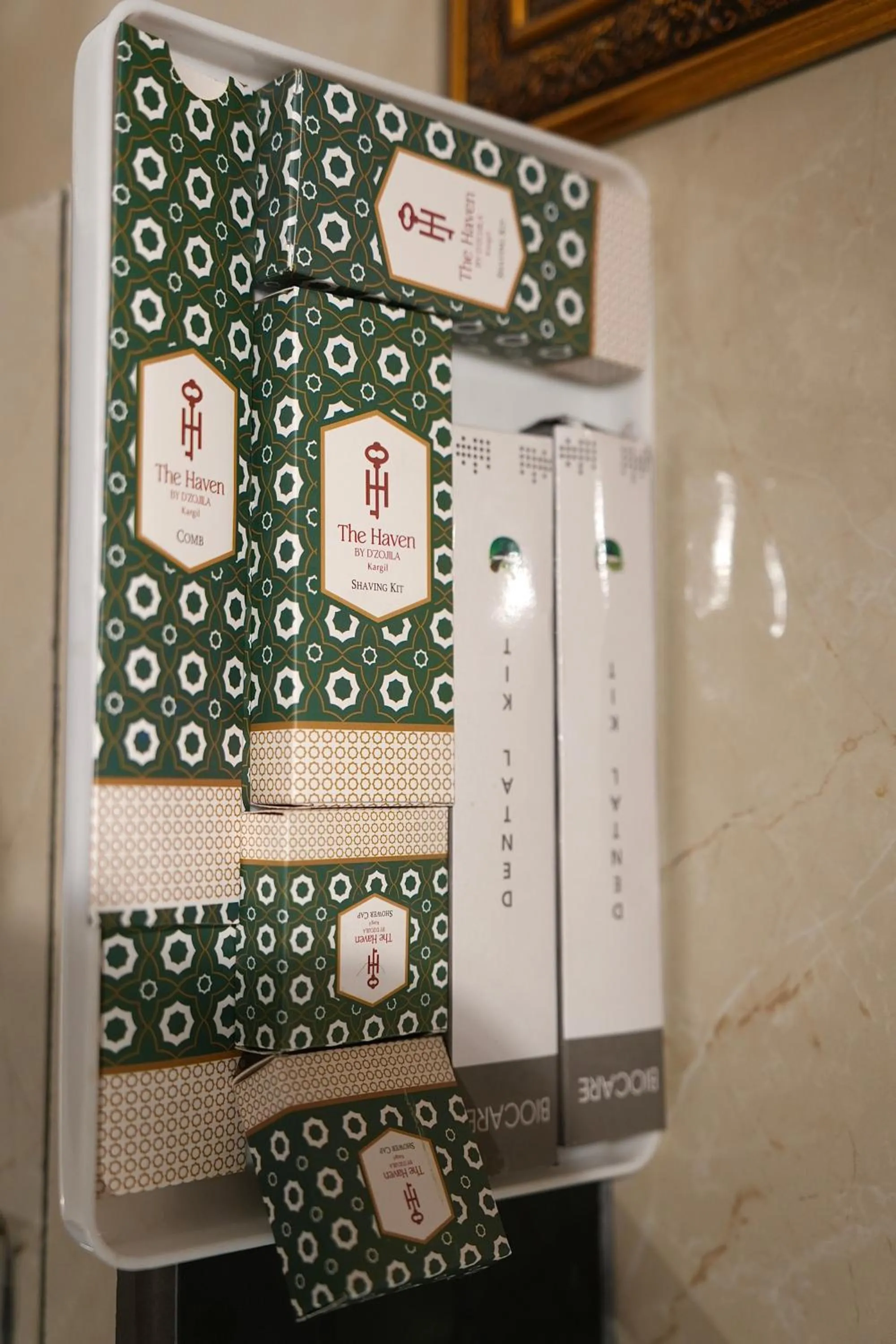 Hotel The Haven - Centrally Heated and Air Conditioned