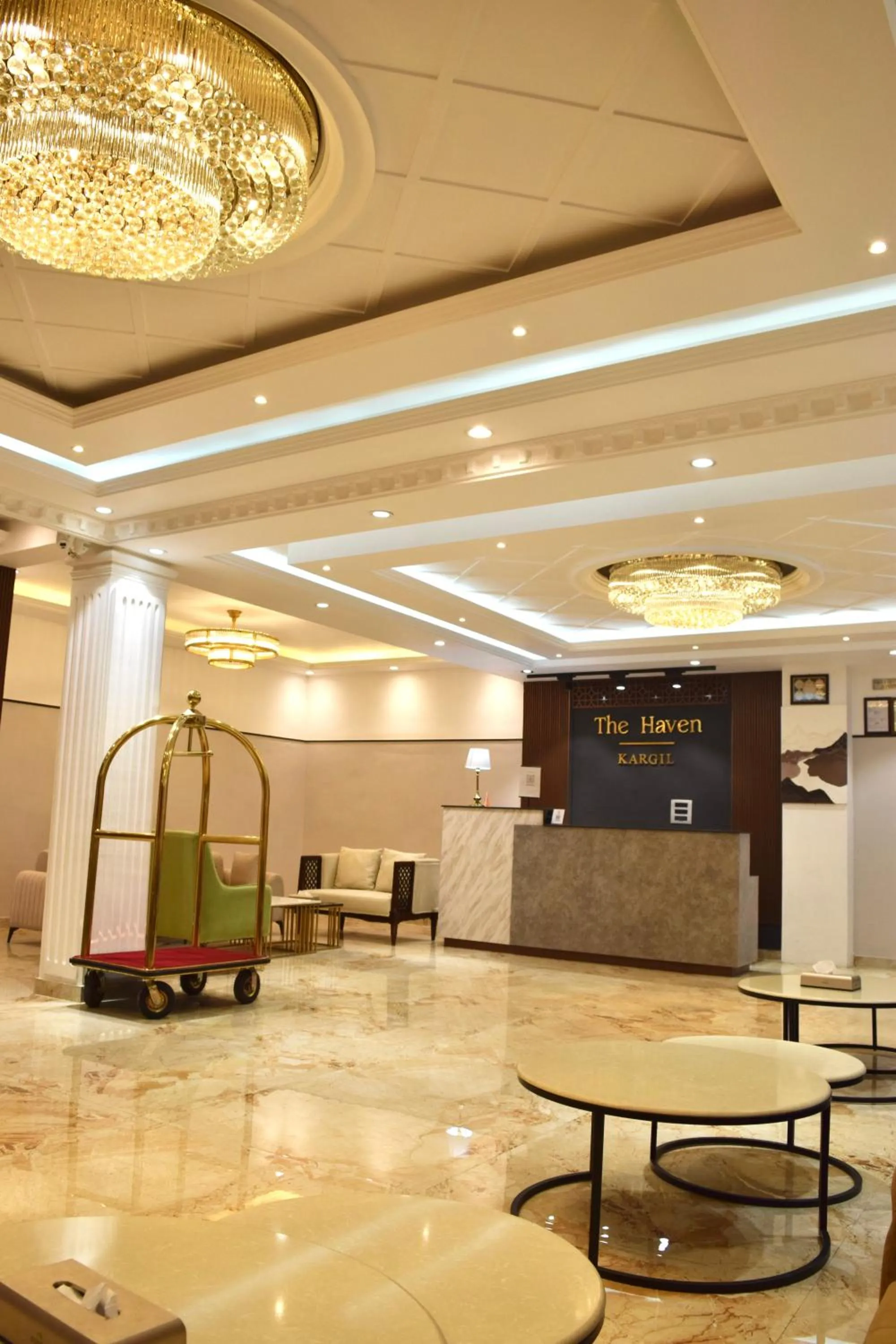 Hotel The Haven - Centrally Heated and Air Conditioned