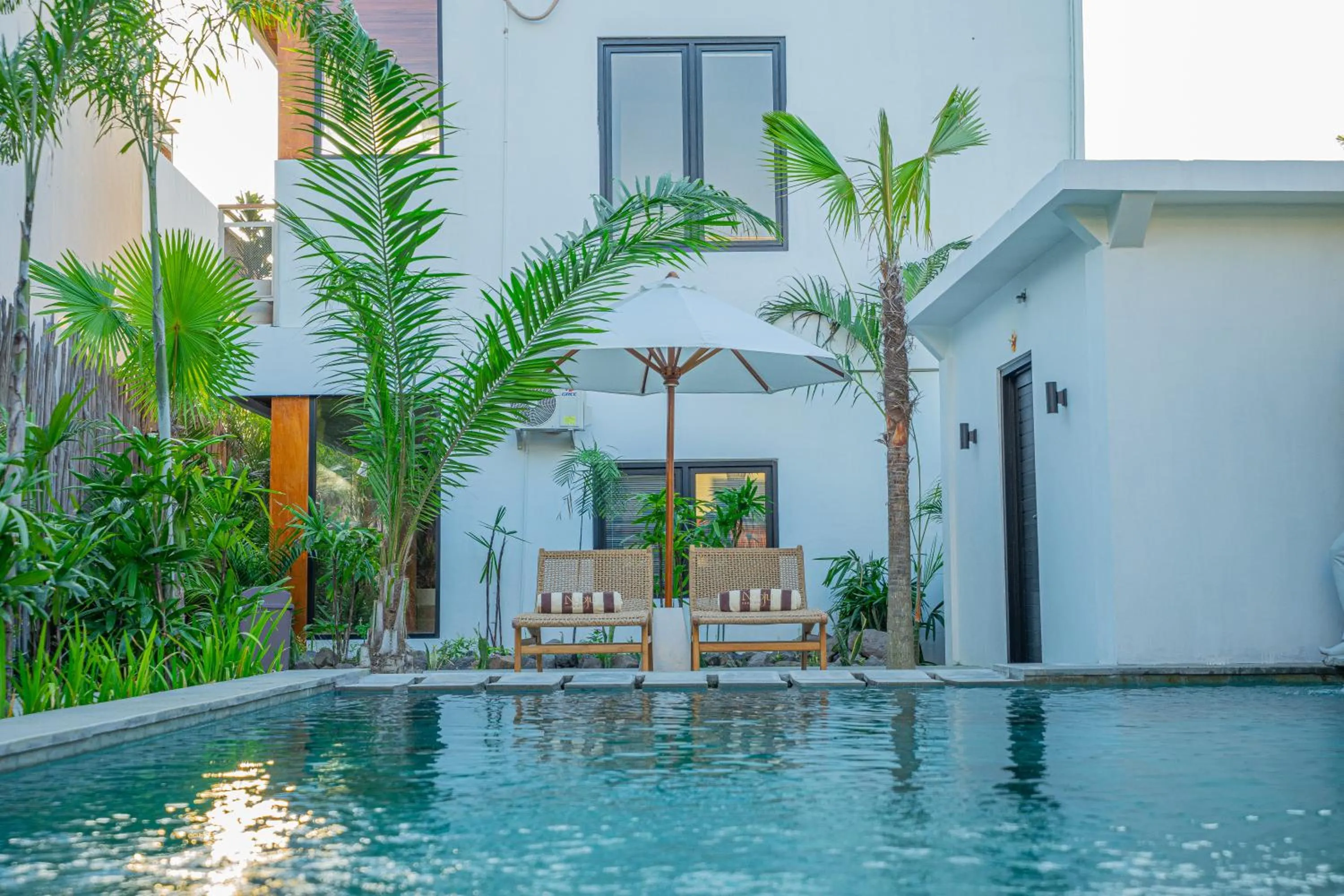 Swimming pool in Nooju Pererenan