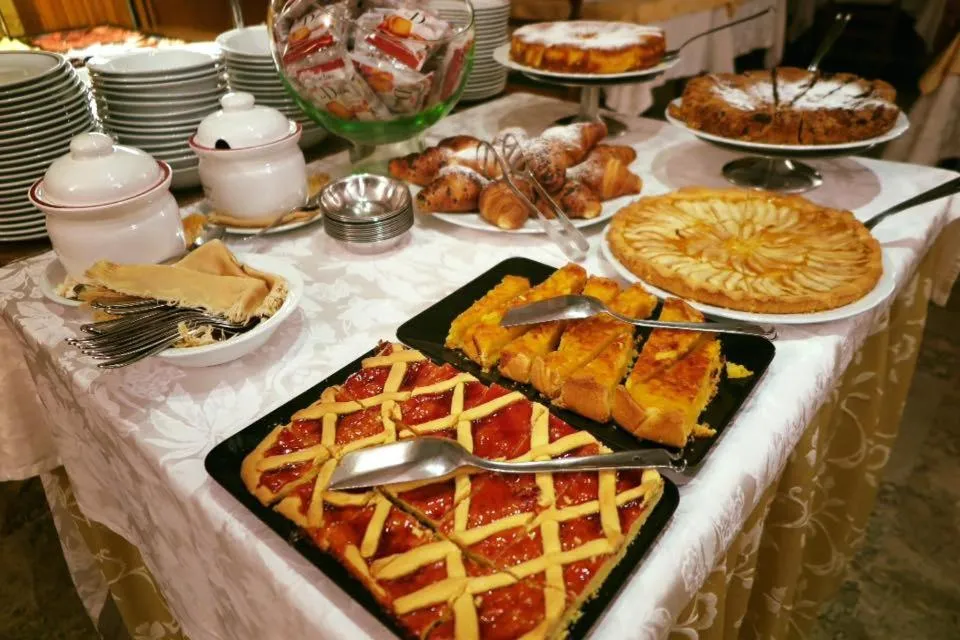 Buffet breakfast in Hotel Numi & Medusa