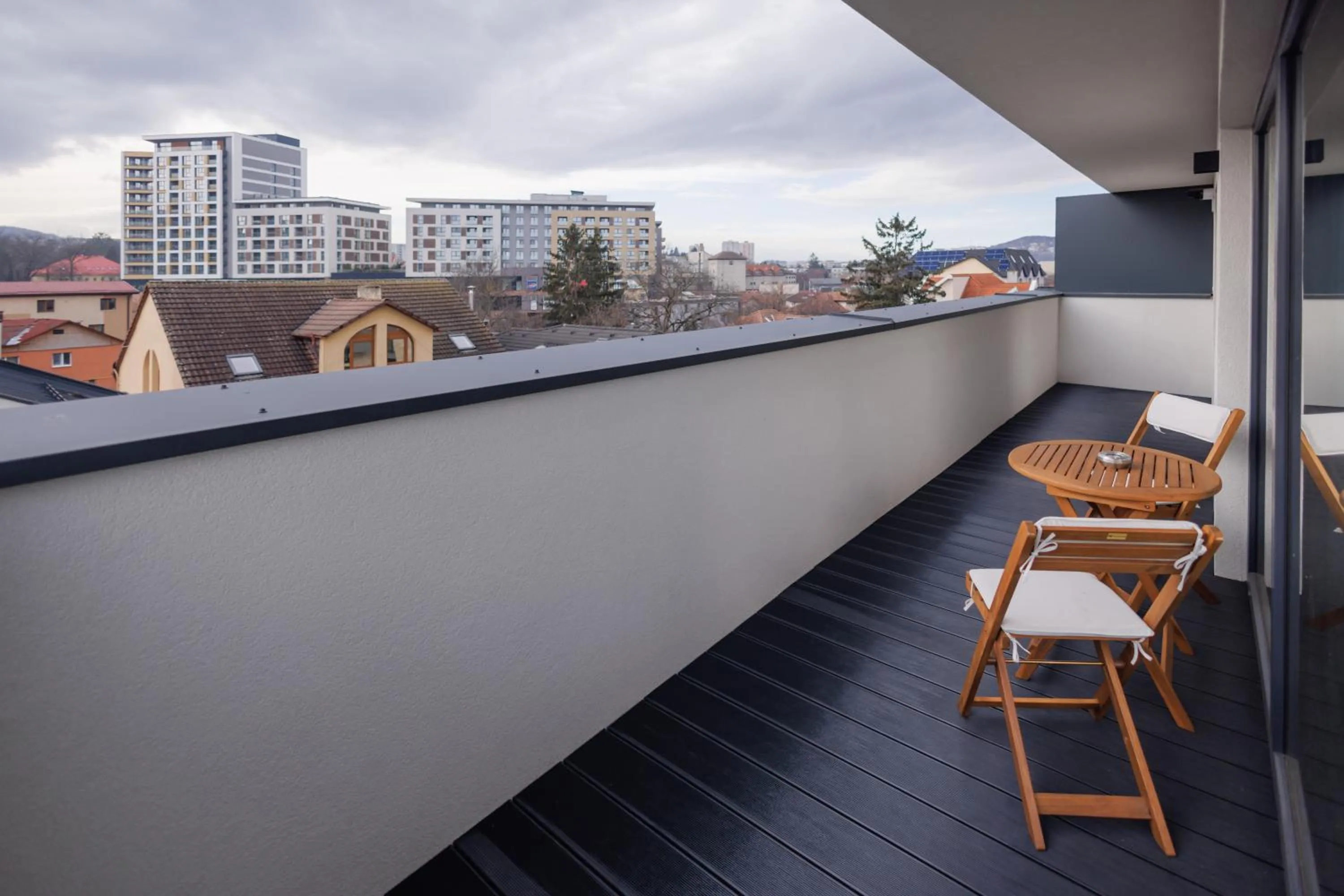 Patio in Moldovei 2 Apartments by Central Park