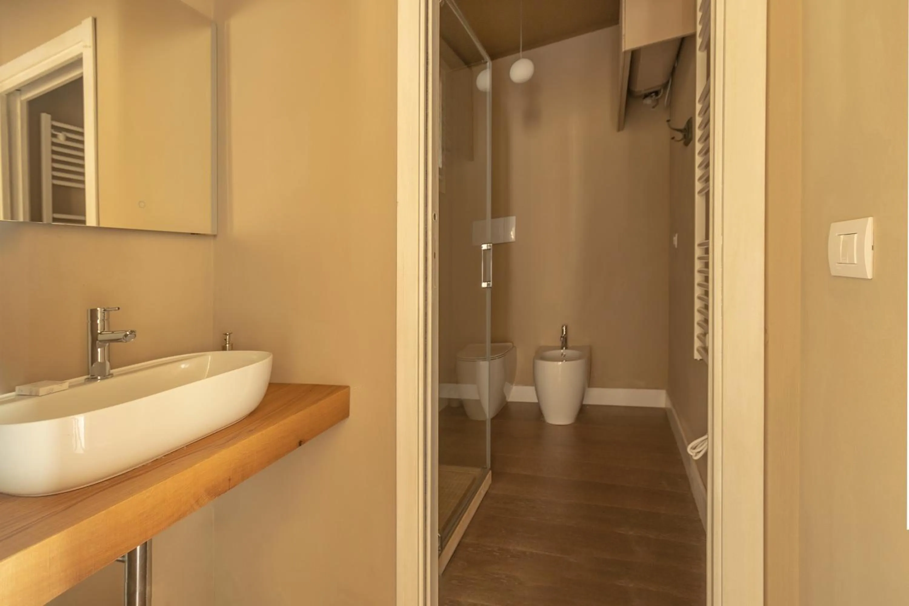 Shower in Luce Boutique Hotel