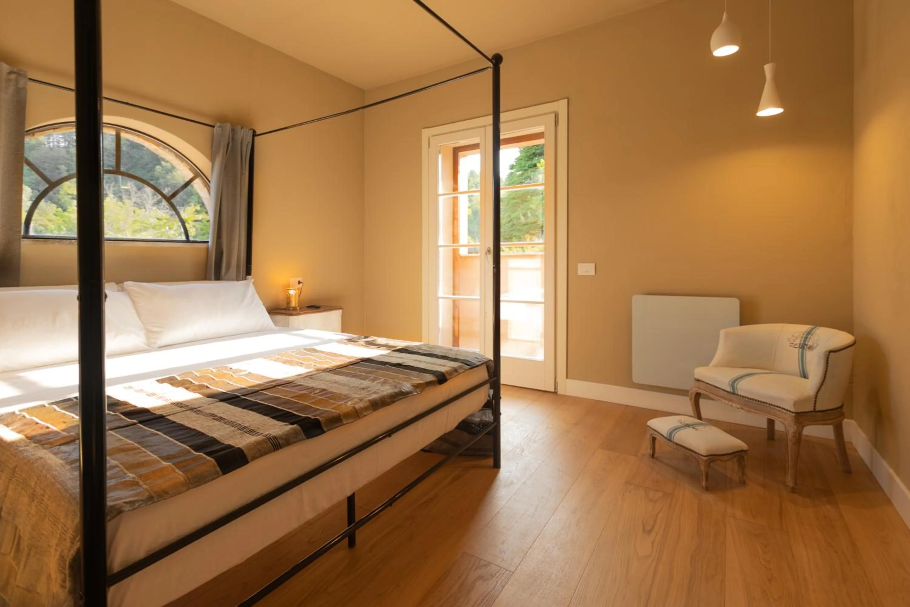 Bed in Luce Boutique Hotel