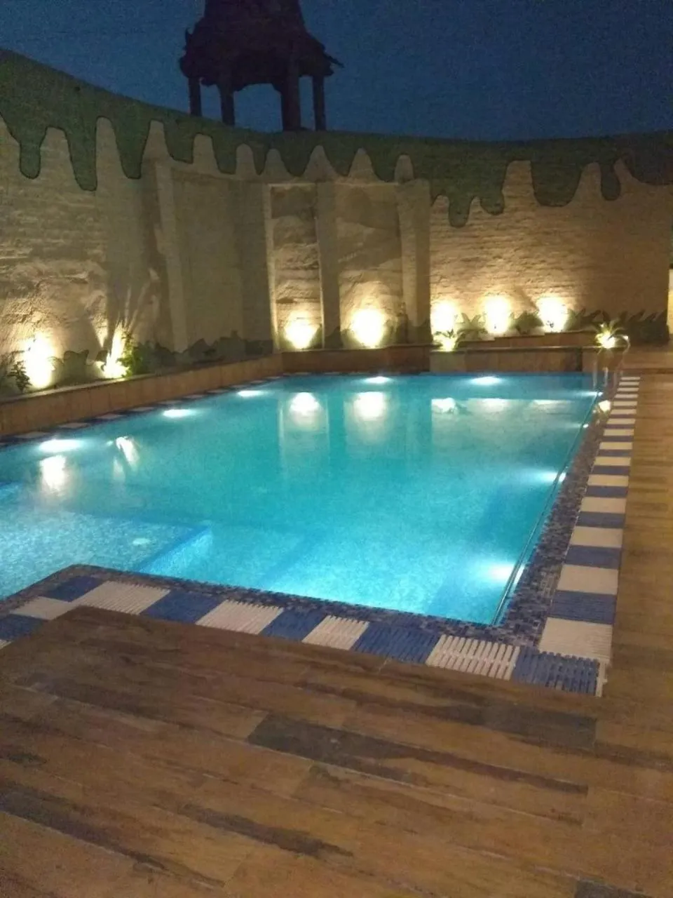 Swimming pool in Heritage Kuchaman Haveli