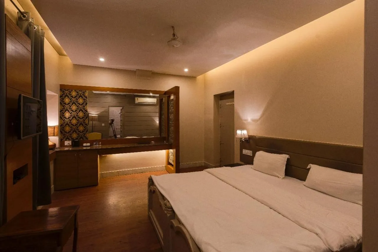 Photo of the whole room, Bed in Heritage Kuchaman Haveli