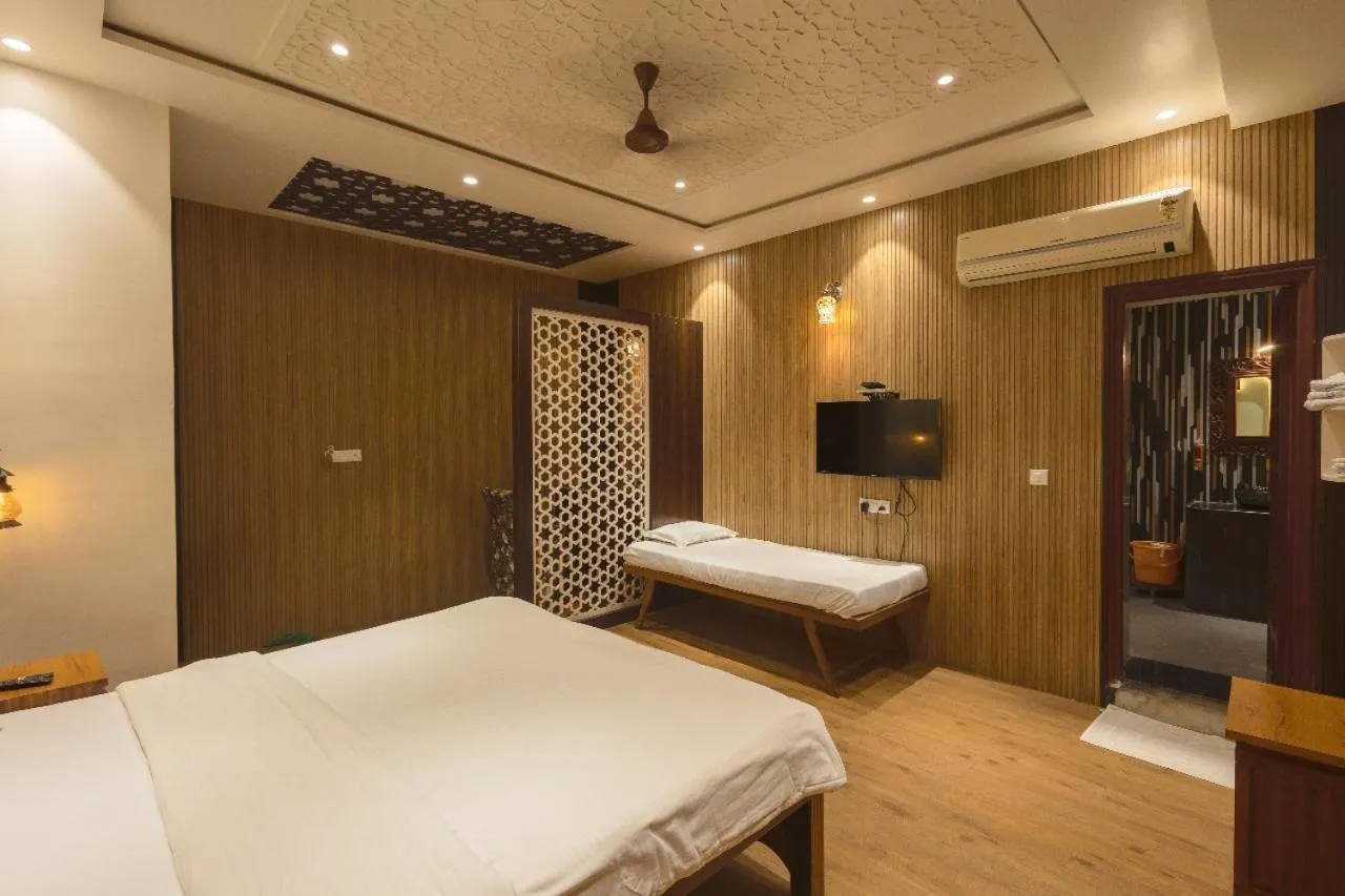 Bedroom, Bed in Heritage Kuchaman Haveli