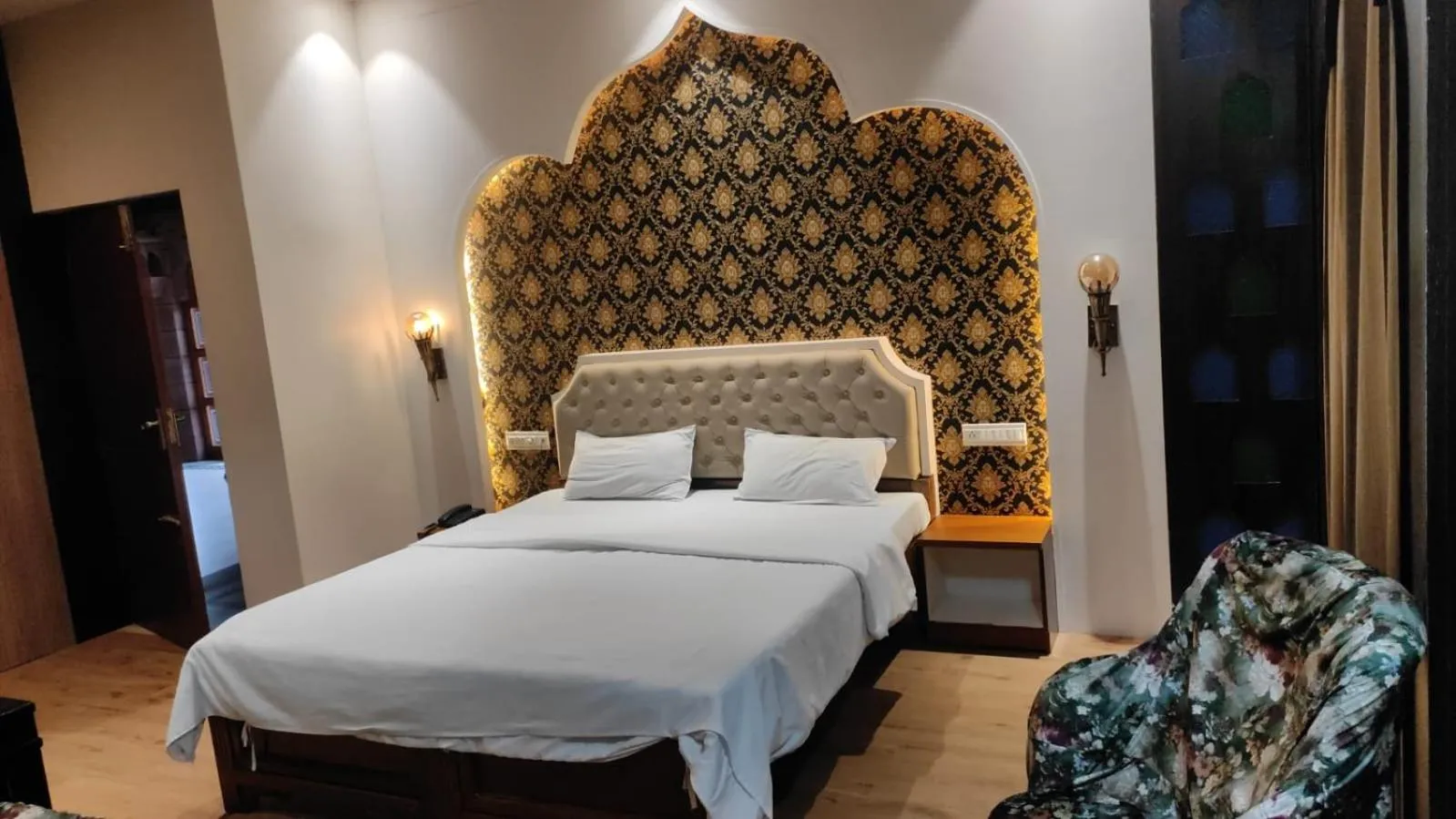 Bedroom, Bed in Heritage Kuchaman Haveli