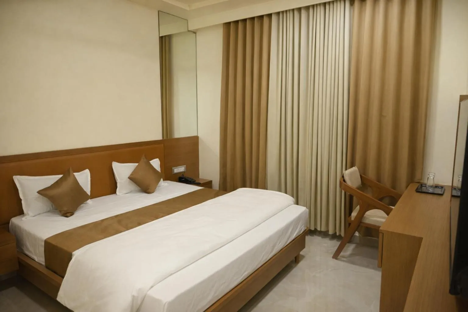 StayGuru The Canyon Inn