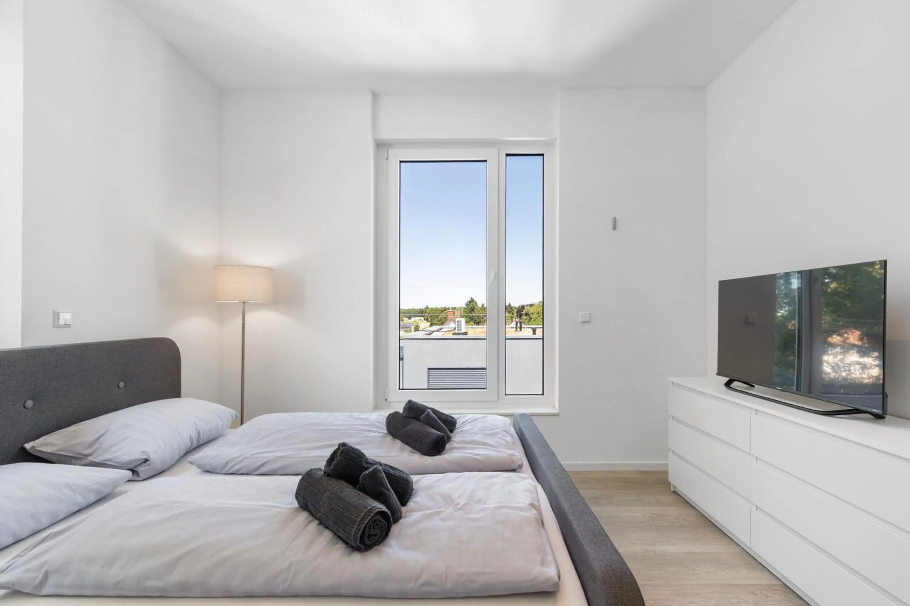 LIVINGBOXX Karlsruhe - Messe I neuwertige Apartments mit Küche