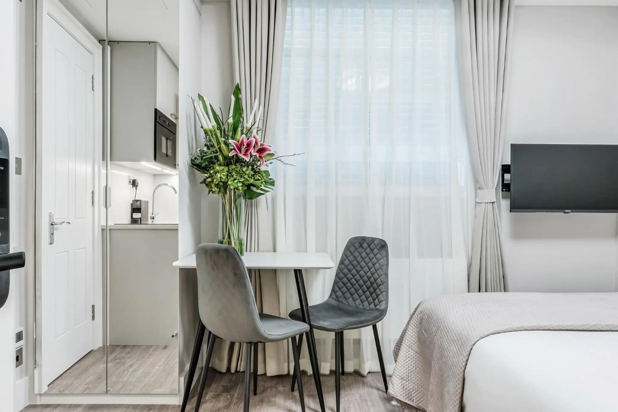 Bed in Cleveland Residences Bloomsbury