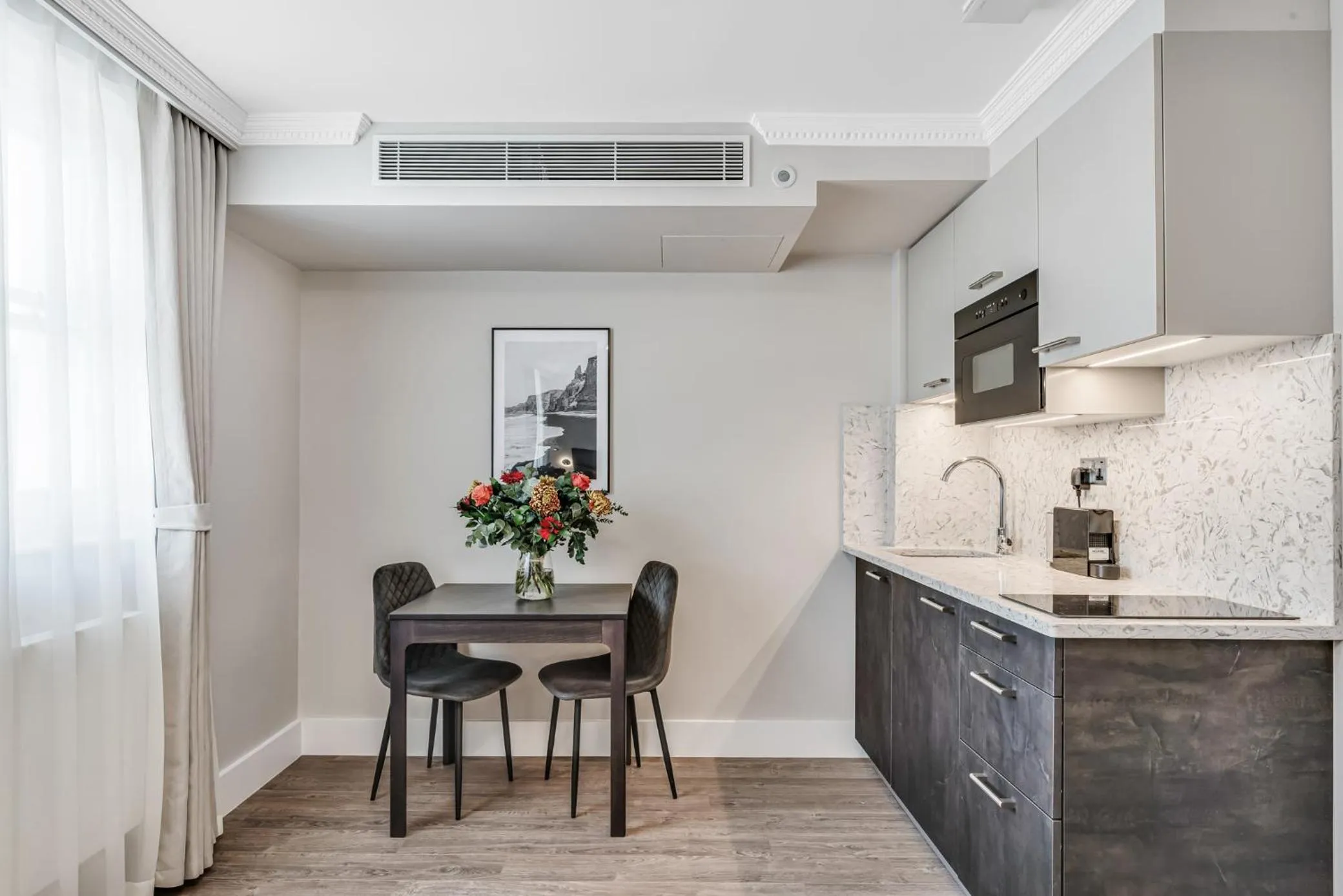 Kitchen or kitchenette in Cleveland Residences Bloomsbury