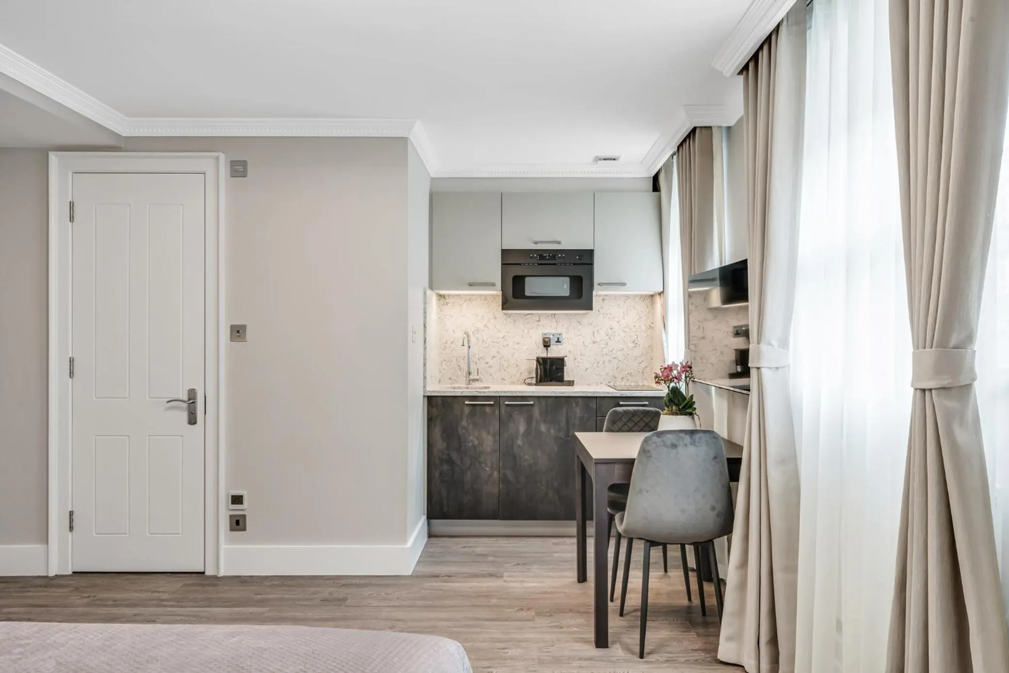 Kitchen or kitchenette in Cleveland Residences Bloomsbury