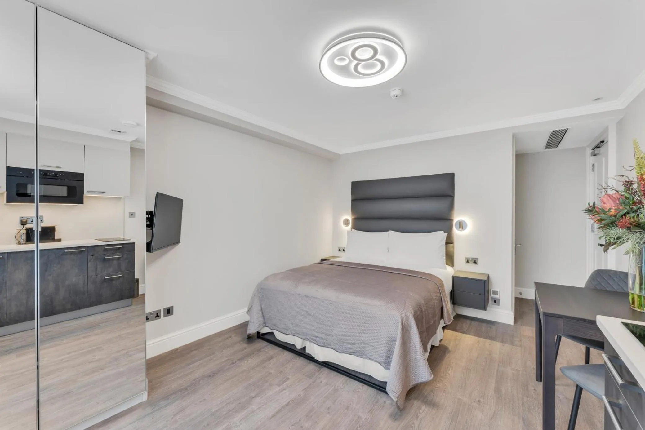 Bed in Cleveland Residences Bloomsbury