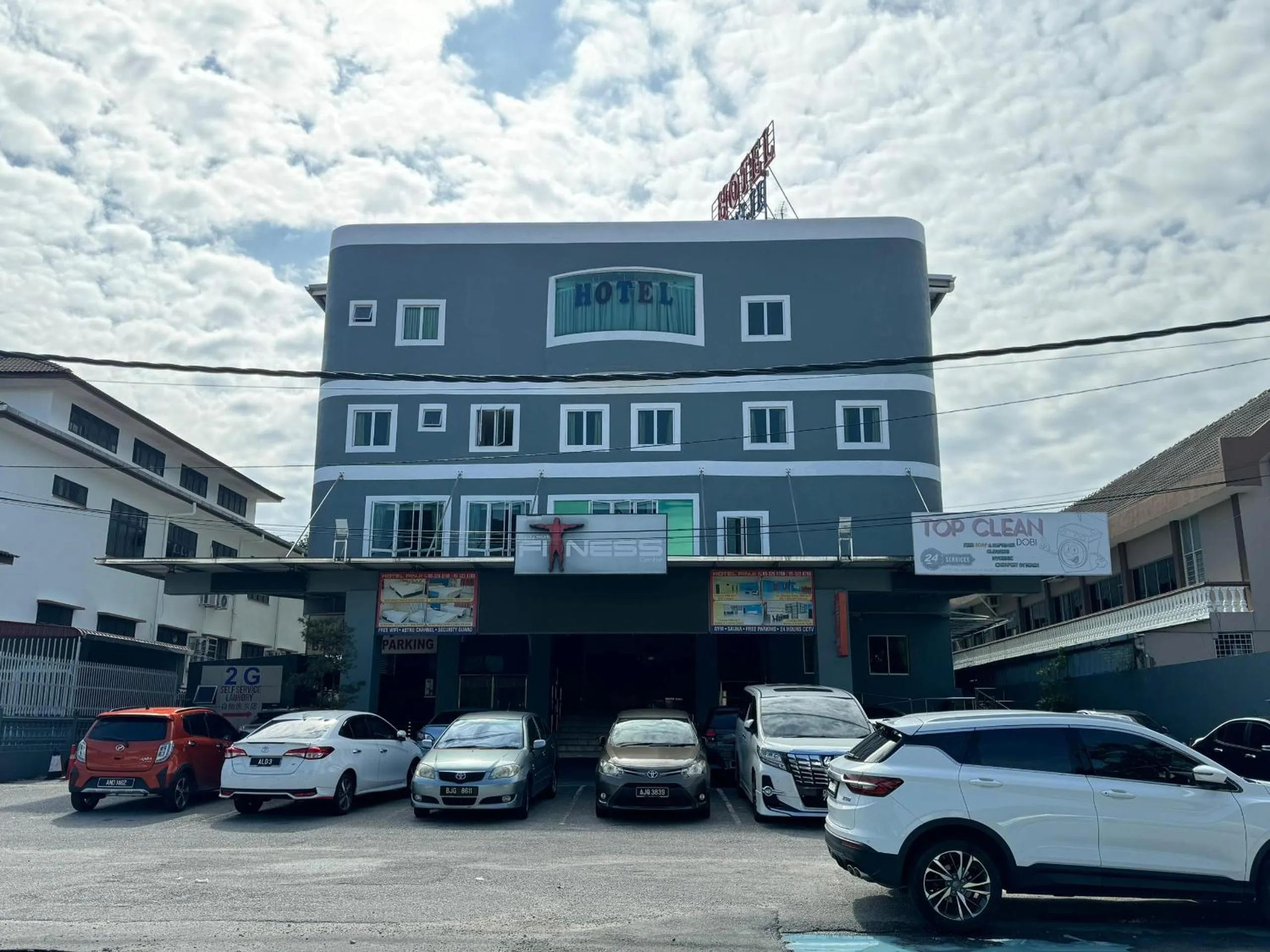 Property building in Hotel Pinji Ipoh