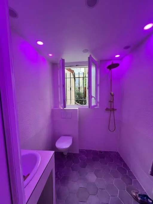 Studio de charme centre paris 10 min de république
