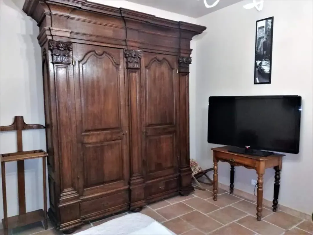 Large Double Room in Villa Angel - SPA Large Double Room in Villa Angel - SPA