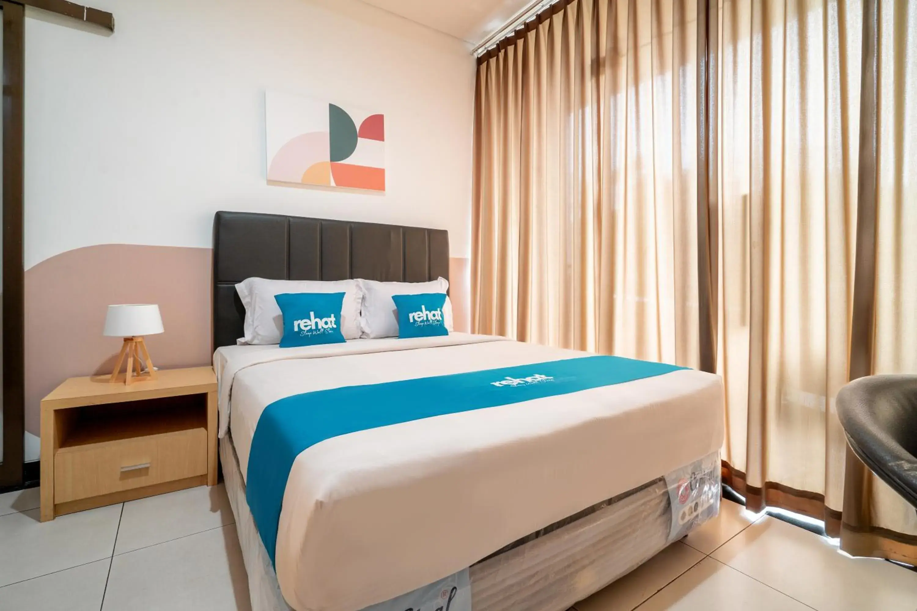 Superior Suite in Rehat at Dago Sky Hotel Superior Suite in Rehat at Dago Sky Hotel