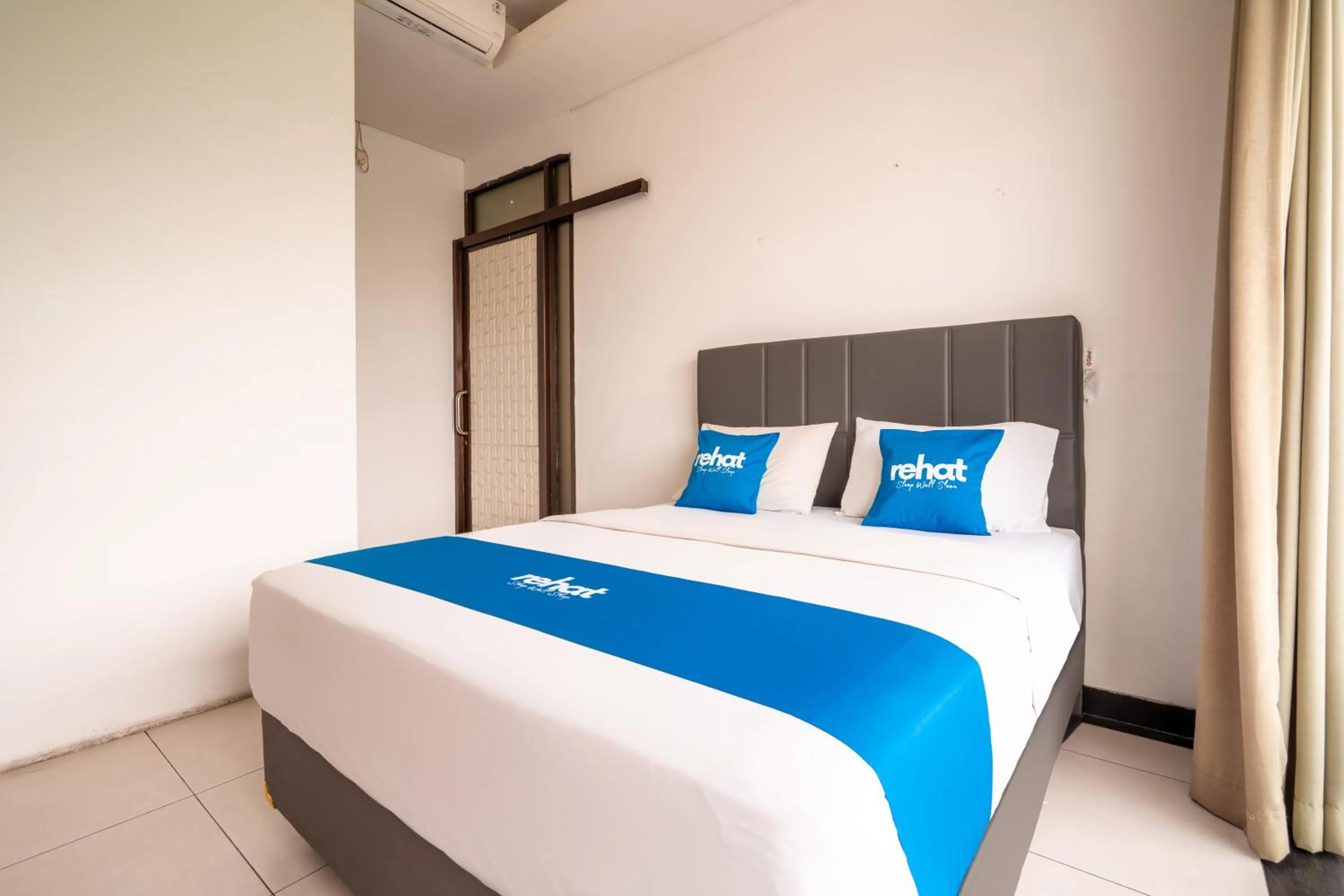 Bed in Rehat at Dago Sky Hotel