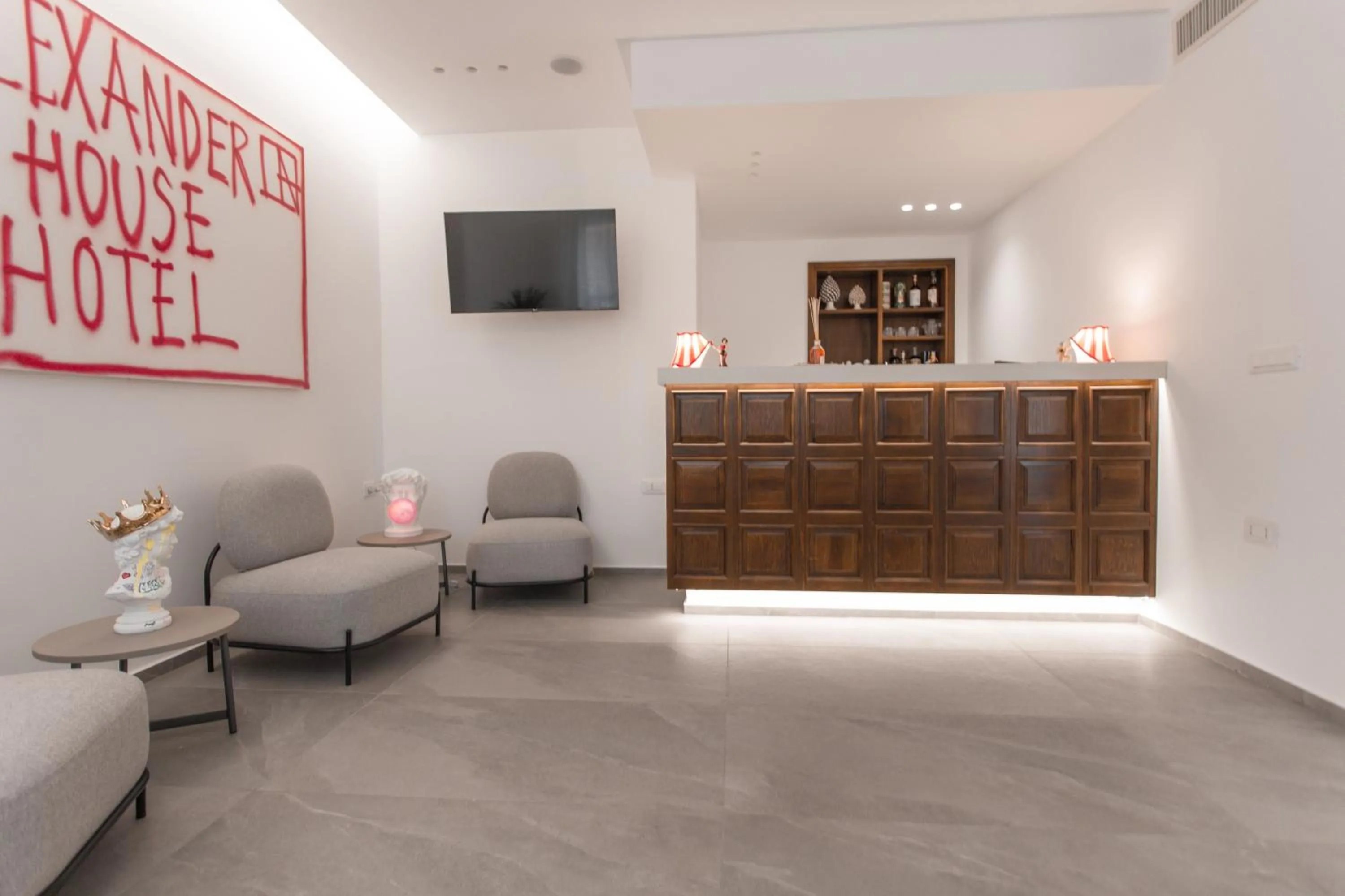 Living room in Alexander House Hotel