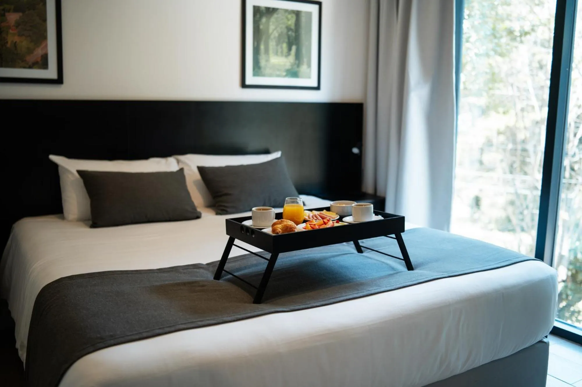 Food close-up, Bed in Mérit Parque Leloir by Amérian