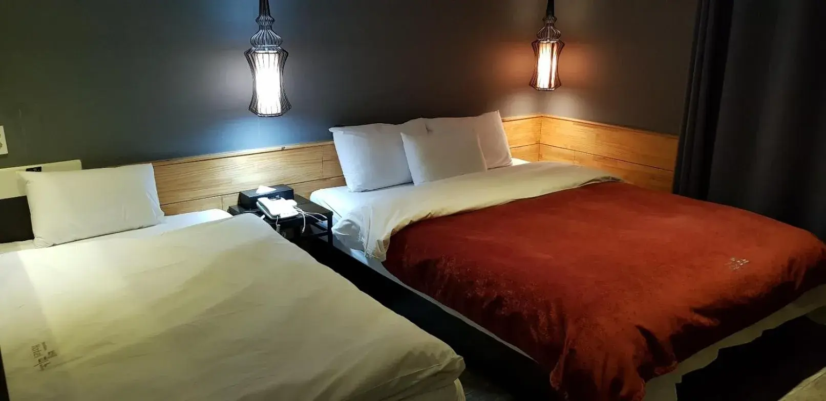 Twin Room in Bellino Hotel Twin Room in Bellino Hotel