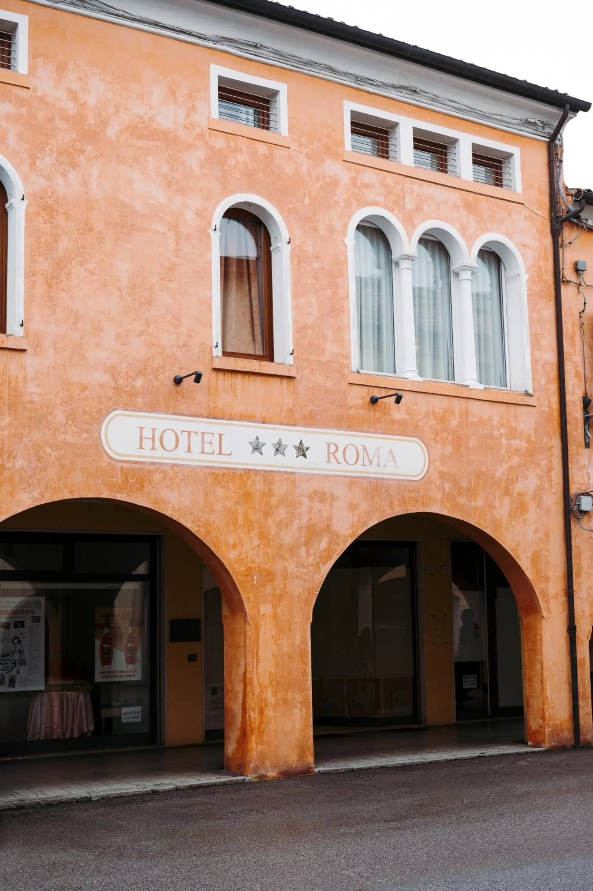 Property building in Hotel Roma