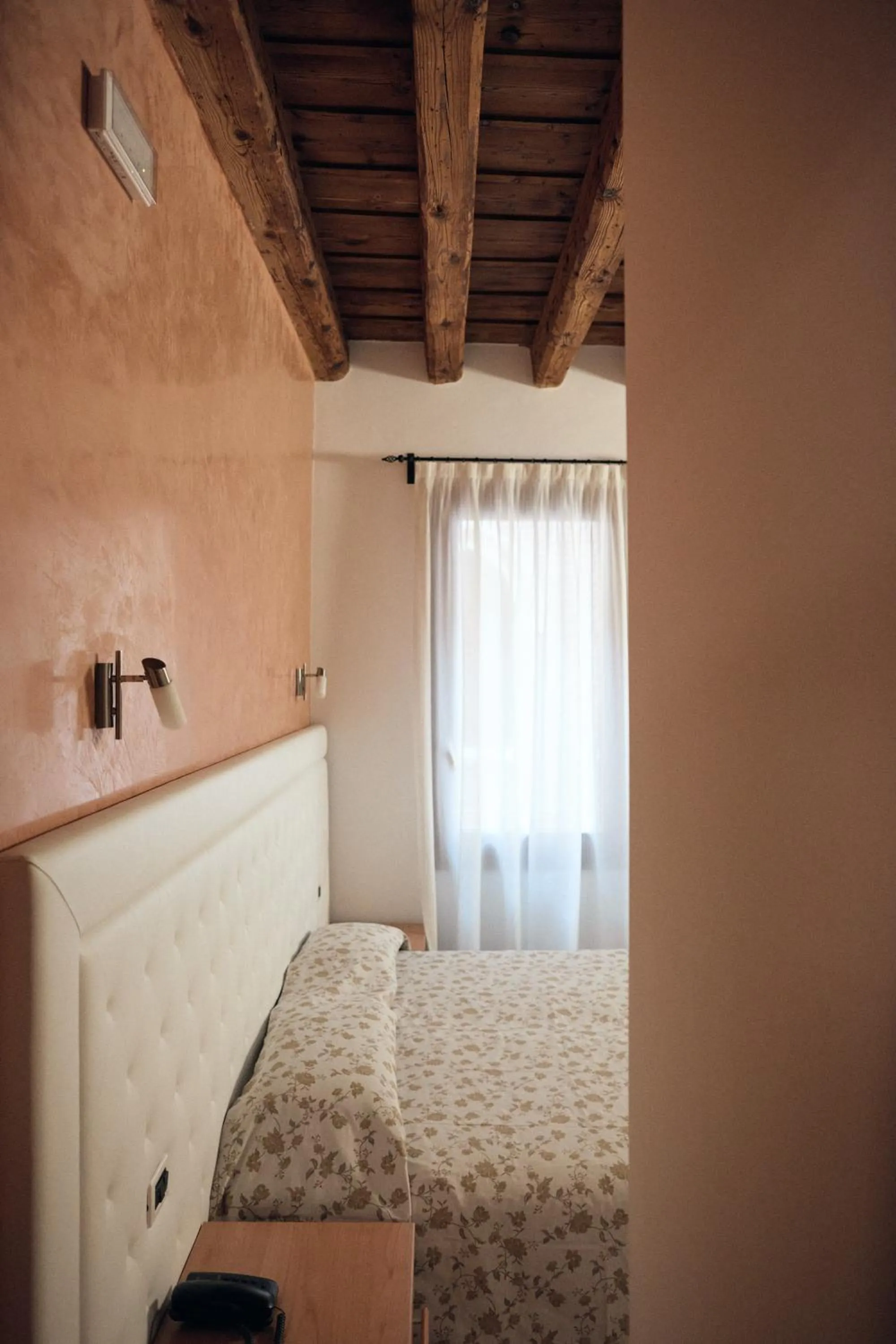 Photo of the whole room, Bed in Hotel Roma