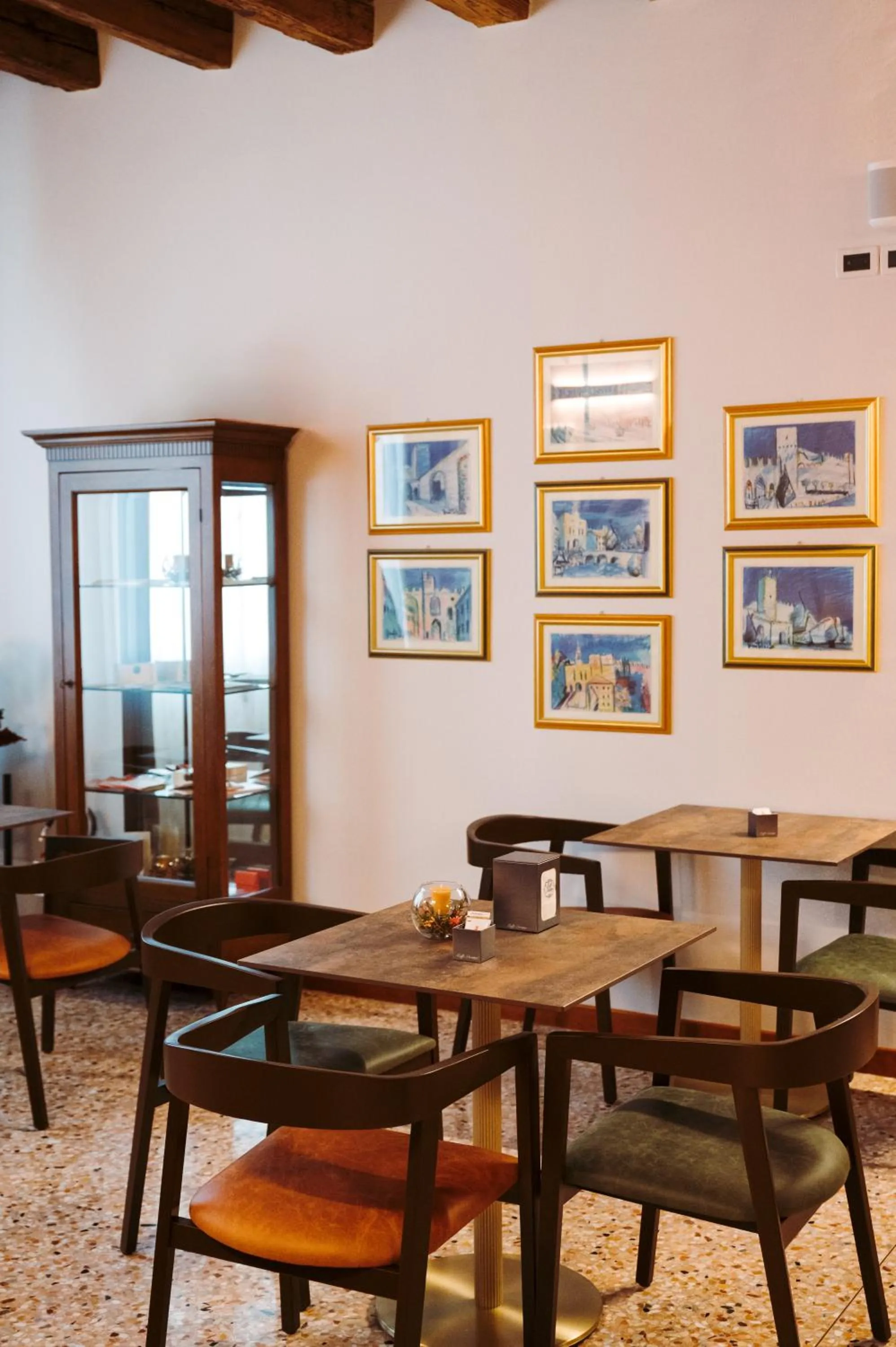 Breakfast in Hotel Roma