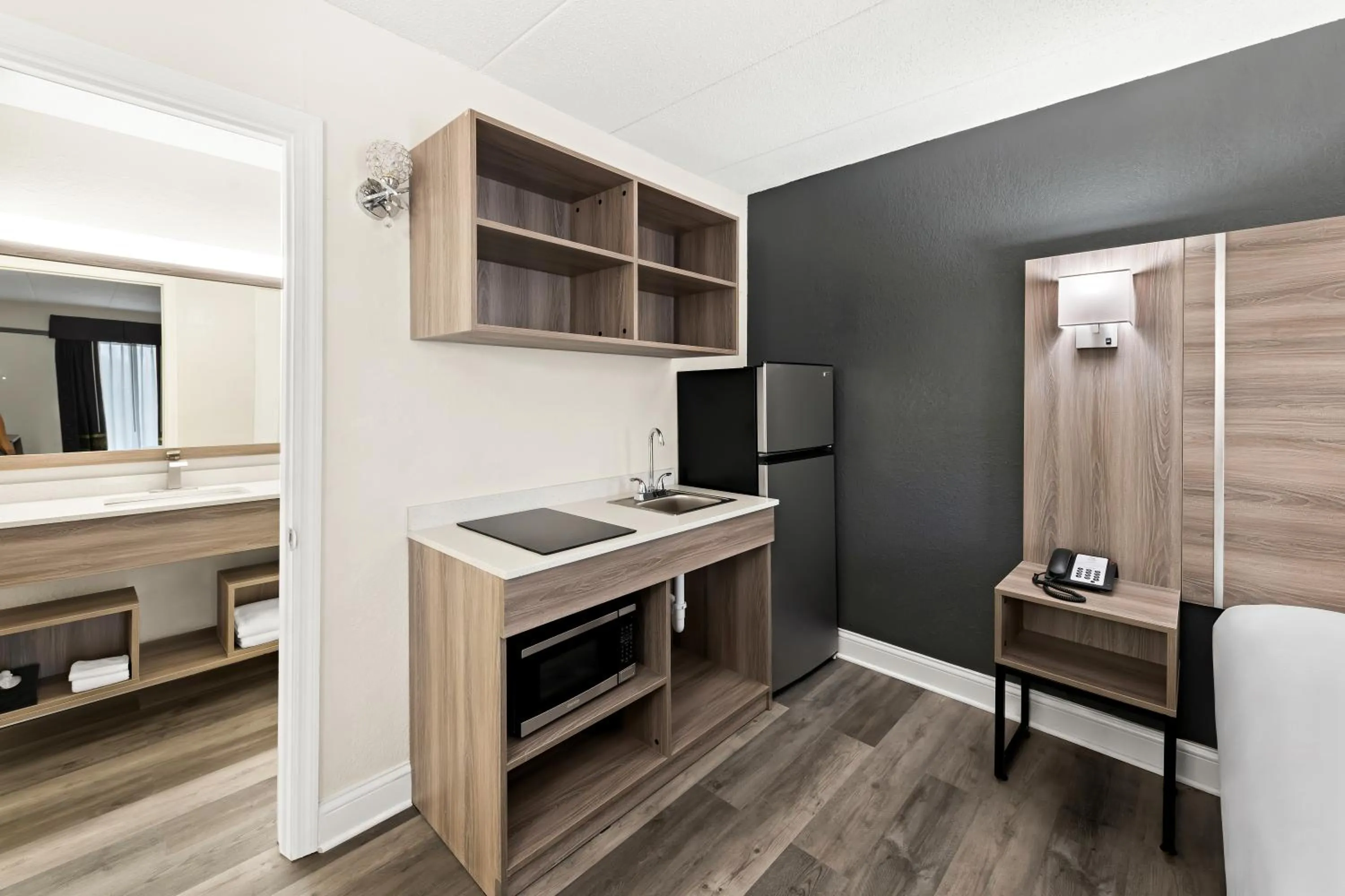 kitchen in Suburban Studios Mason Near Kings Island