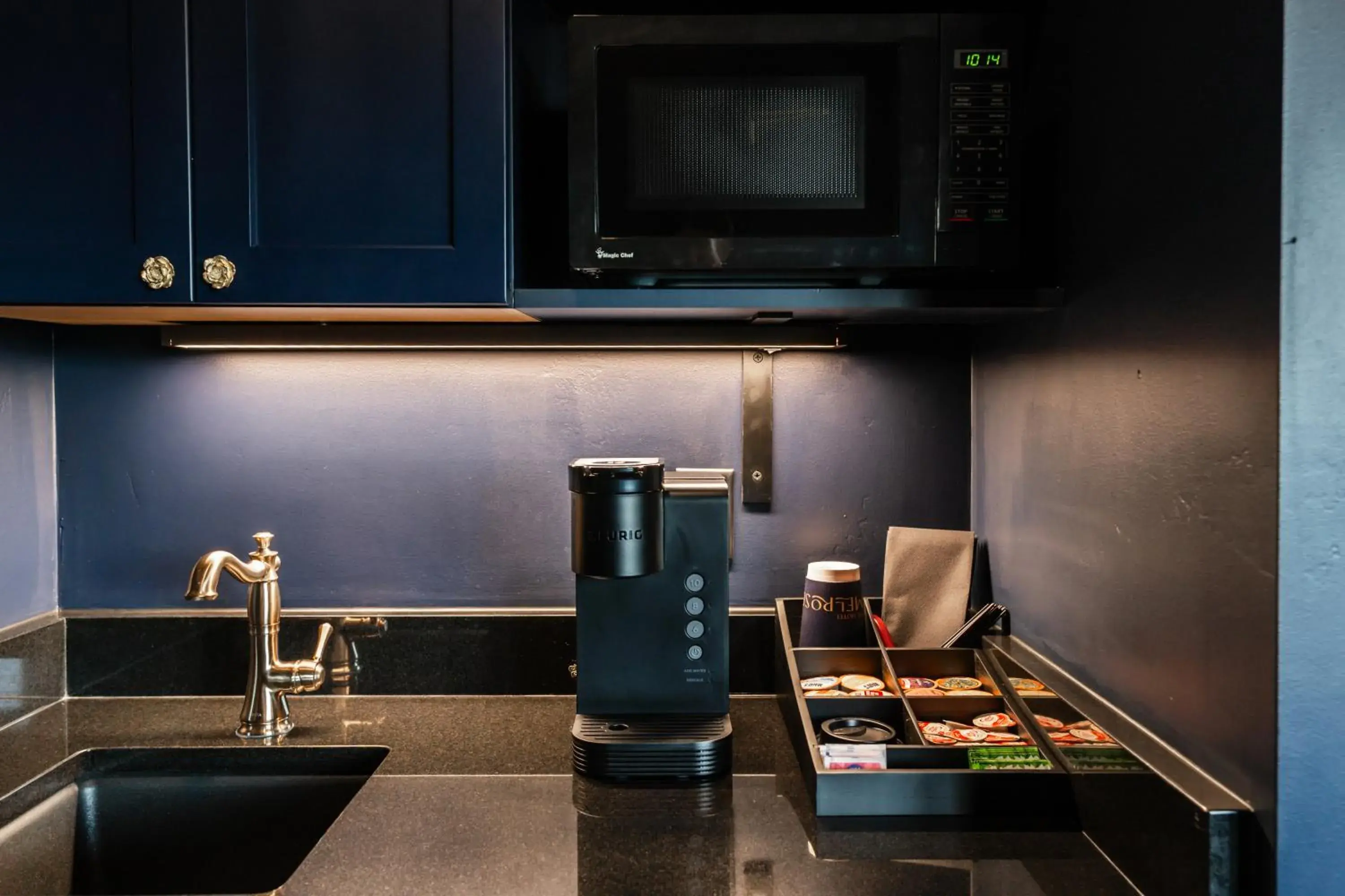 Deluxe Double Room in The Hotel Melrose Deluxe Double Room in The Hotel Melrose