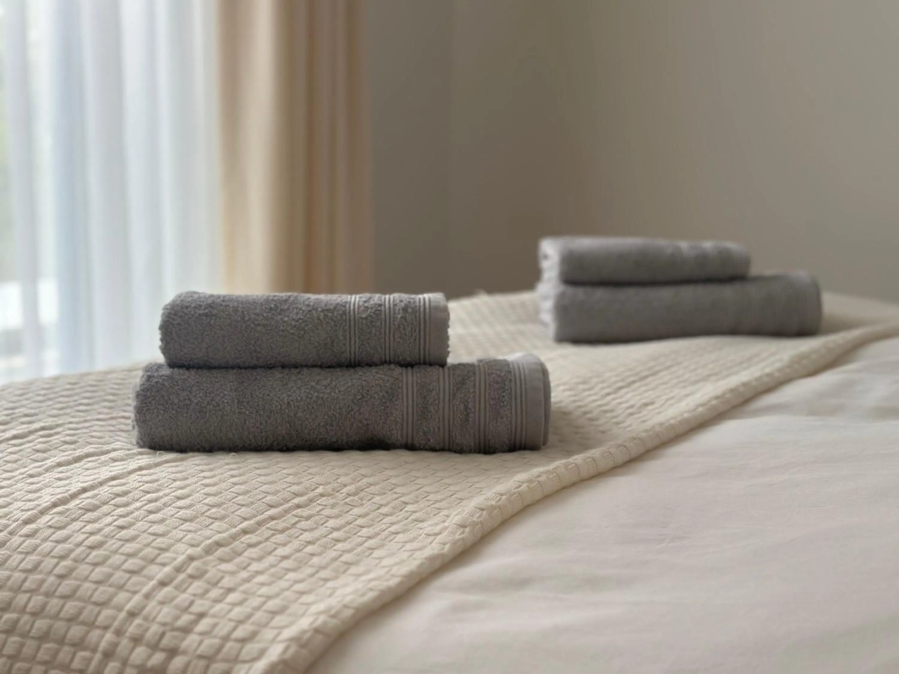 Bed in Homely Basel Airport