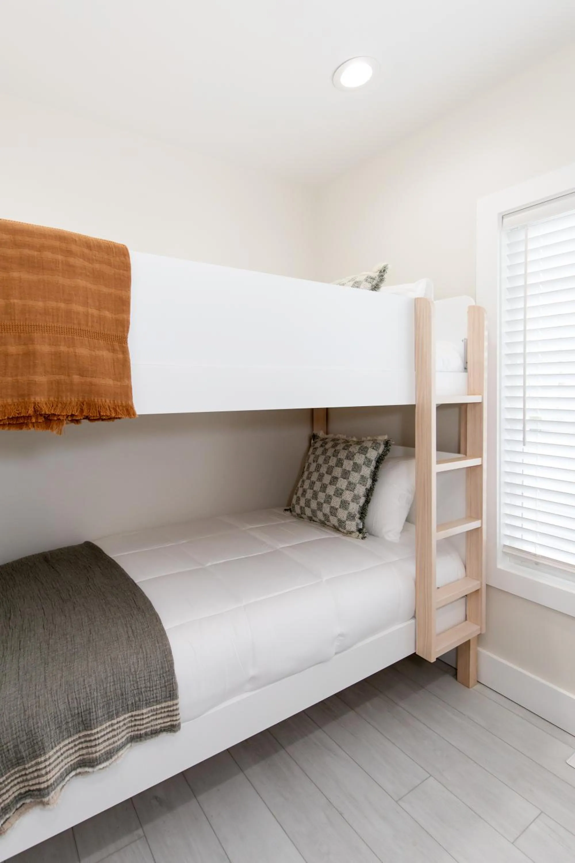 Property building, Bed in Inn At Fulton Boutique Hotel