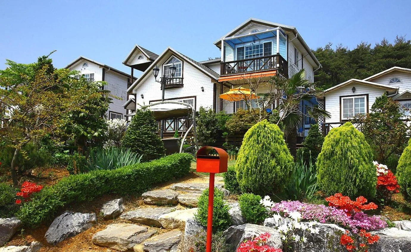 Anmyeondo Dream Pension