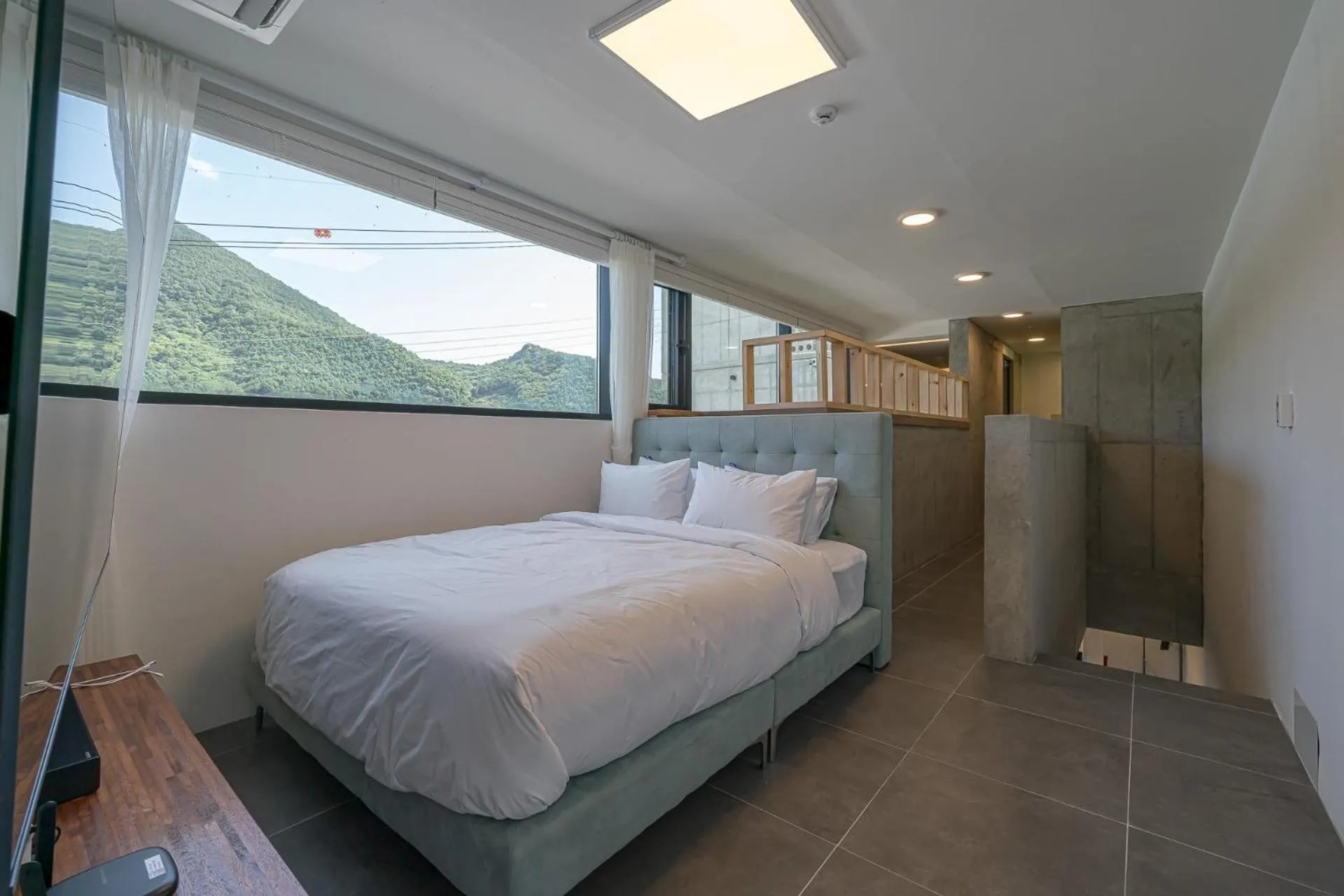 Bed in Chuncheon Onda Poolvilla