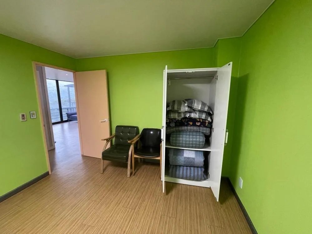 Yangju Gray Castle Pension