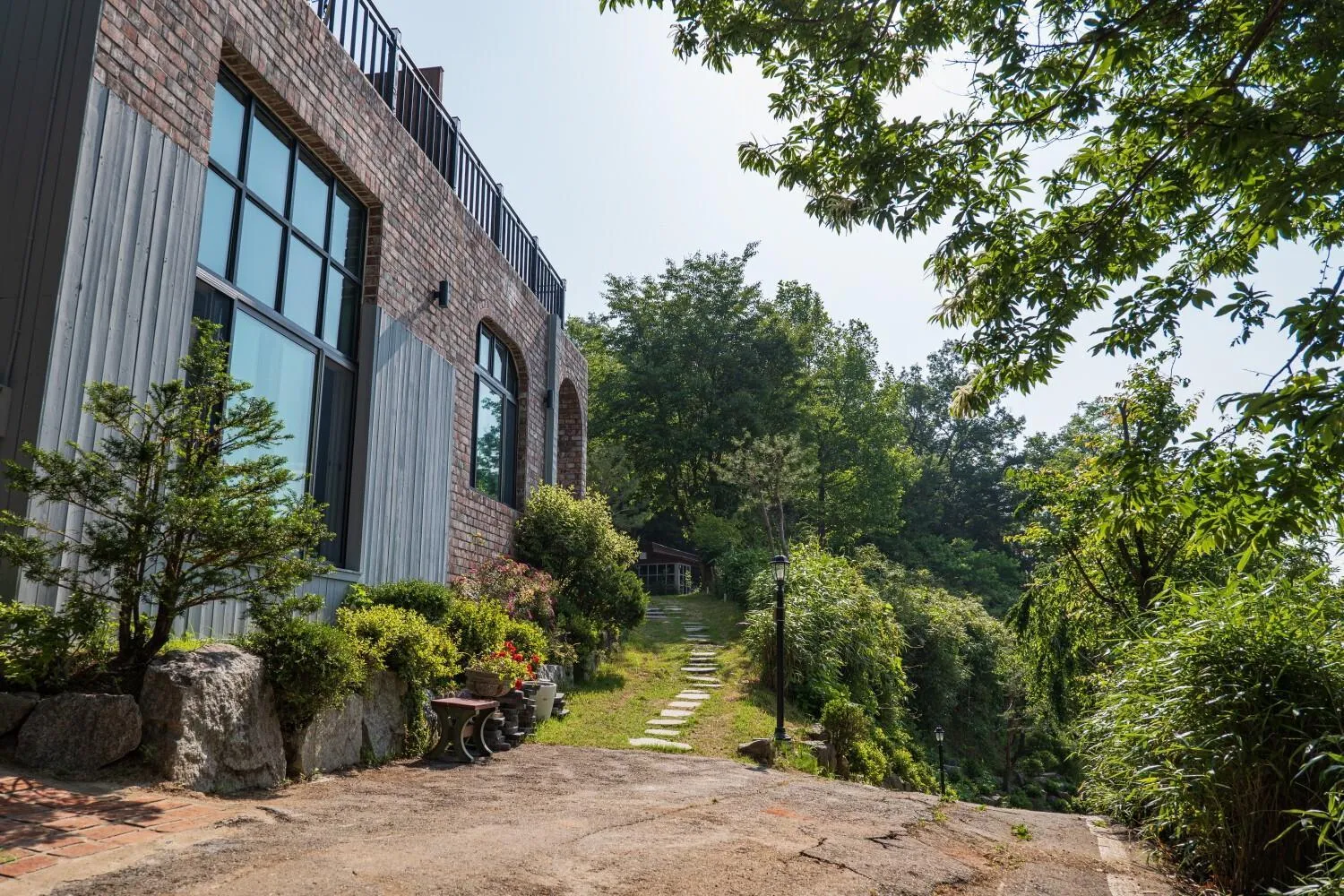 Yangyang Little Forest Pension