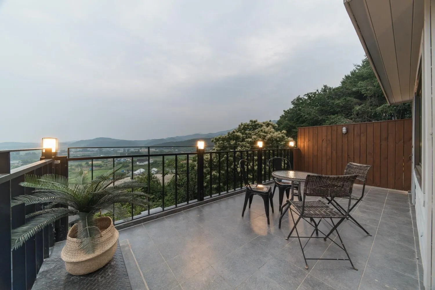 Yangyang Little Forest Pension