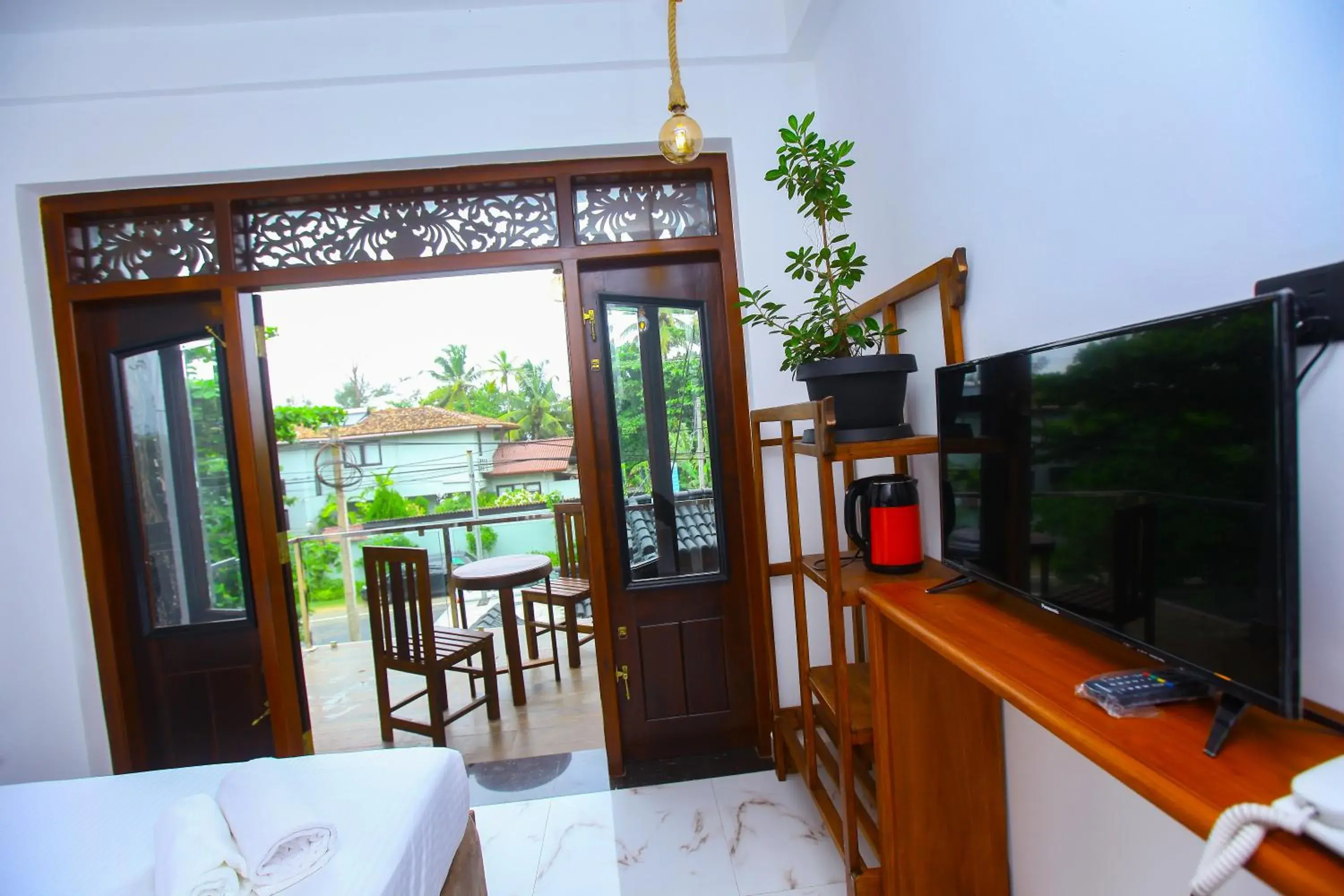 Budget Double Room in Sakura Surf Lanka Hotel & Restaurant Budget Double Room in Sakura Surf Lanka Hotel & Restaurant
