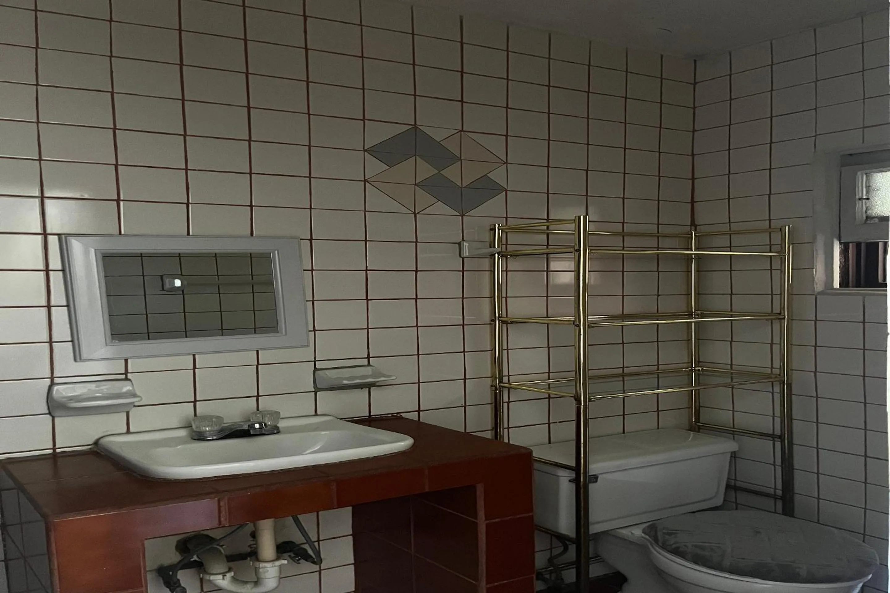 Bathroom in OYO Hotel Linda Tijuana