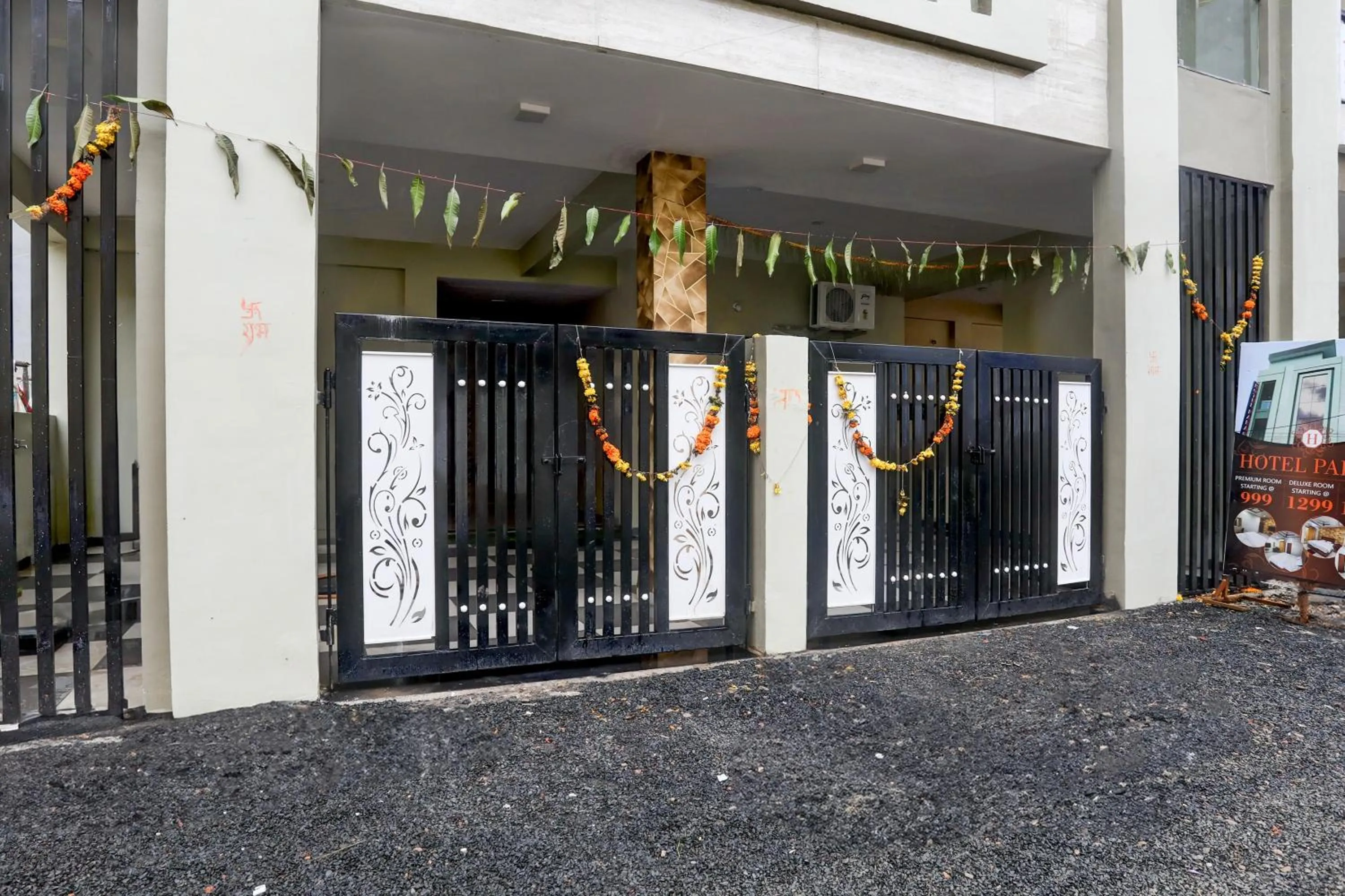 Facade/entrance in Hotel O Gaurav