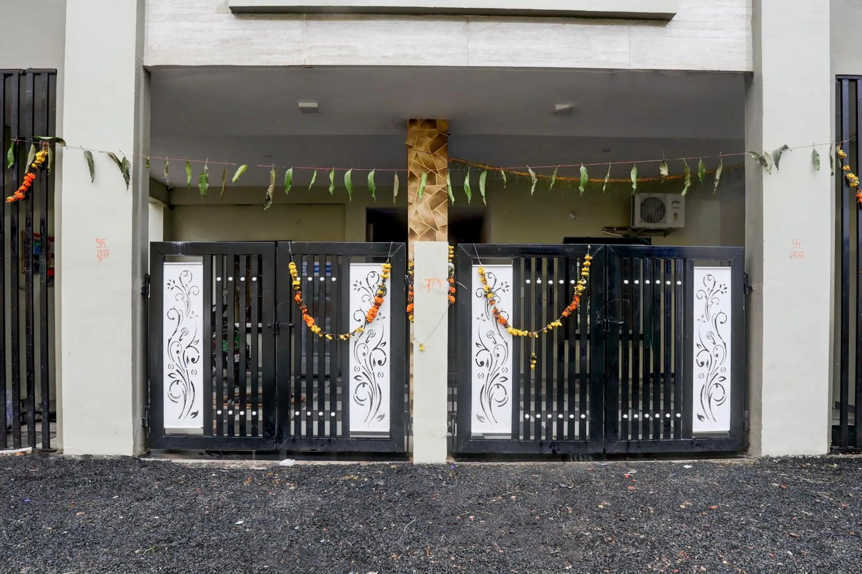 Facade/entrance in Hotel O Gaurav