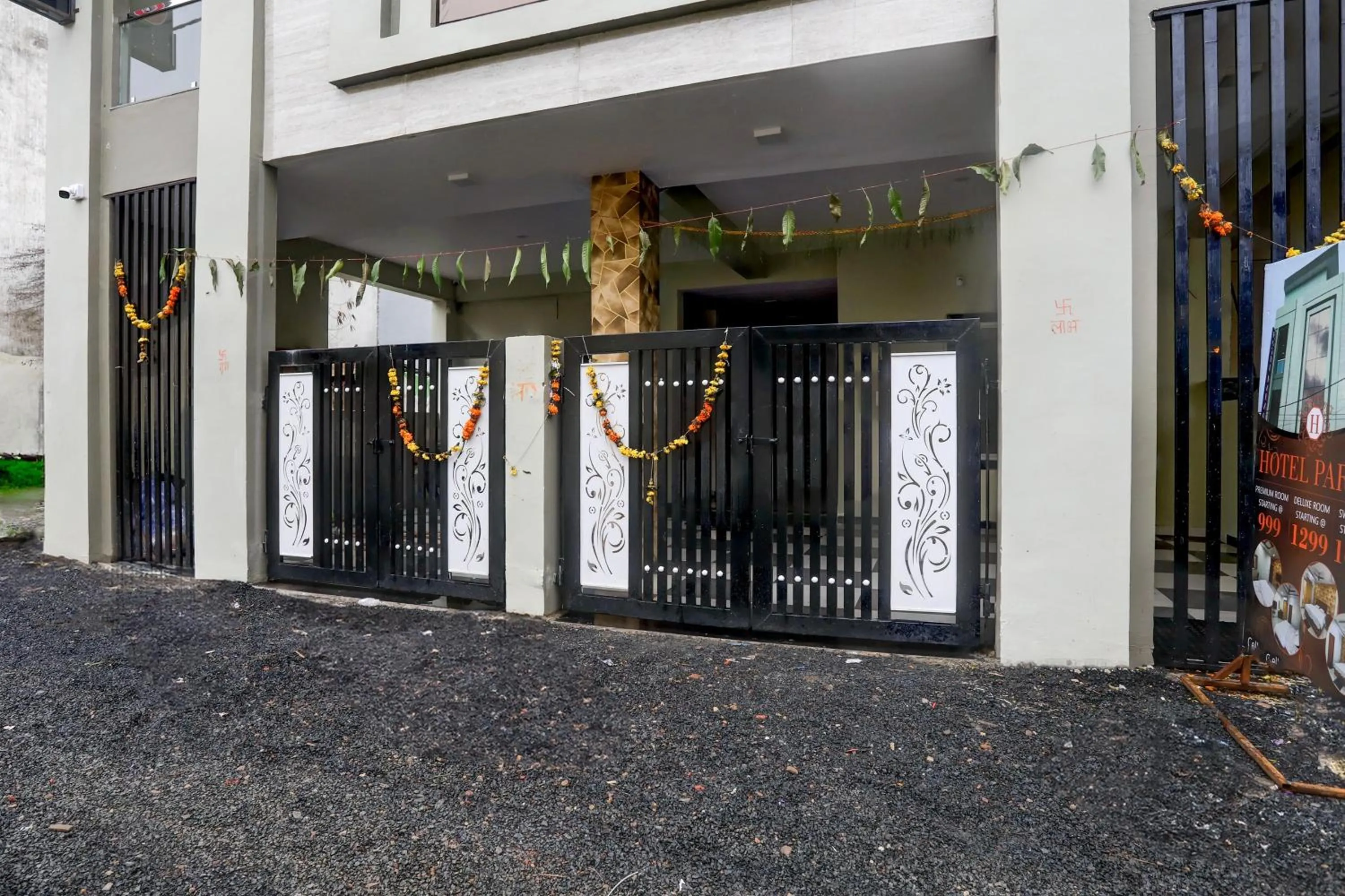 Facade/entrance in Hotel O Gaurav