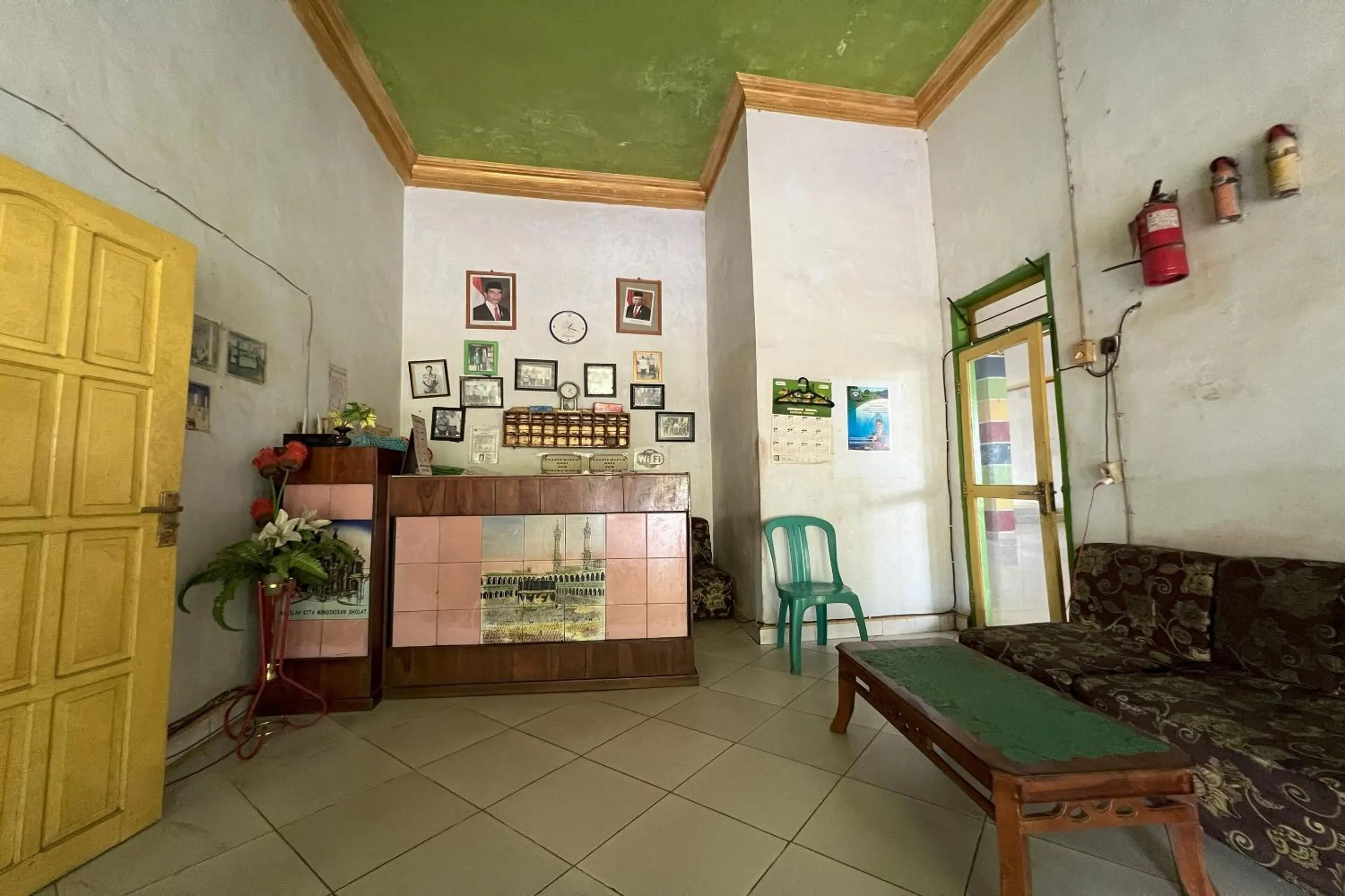 Lobby or reception in Hotel O Kost Btnompo Near SDI Bontosallang