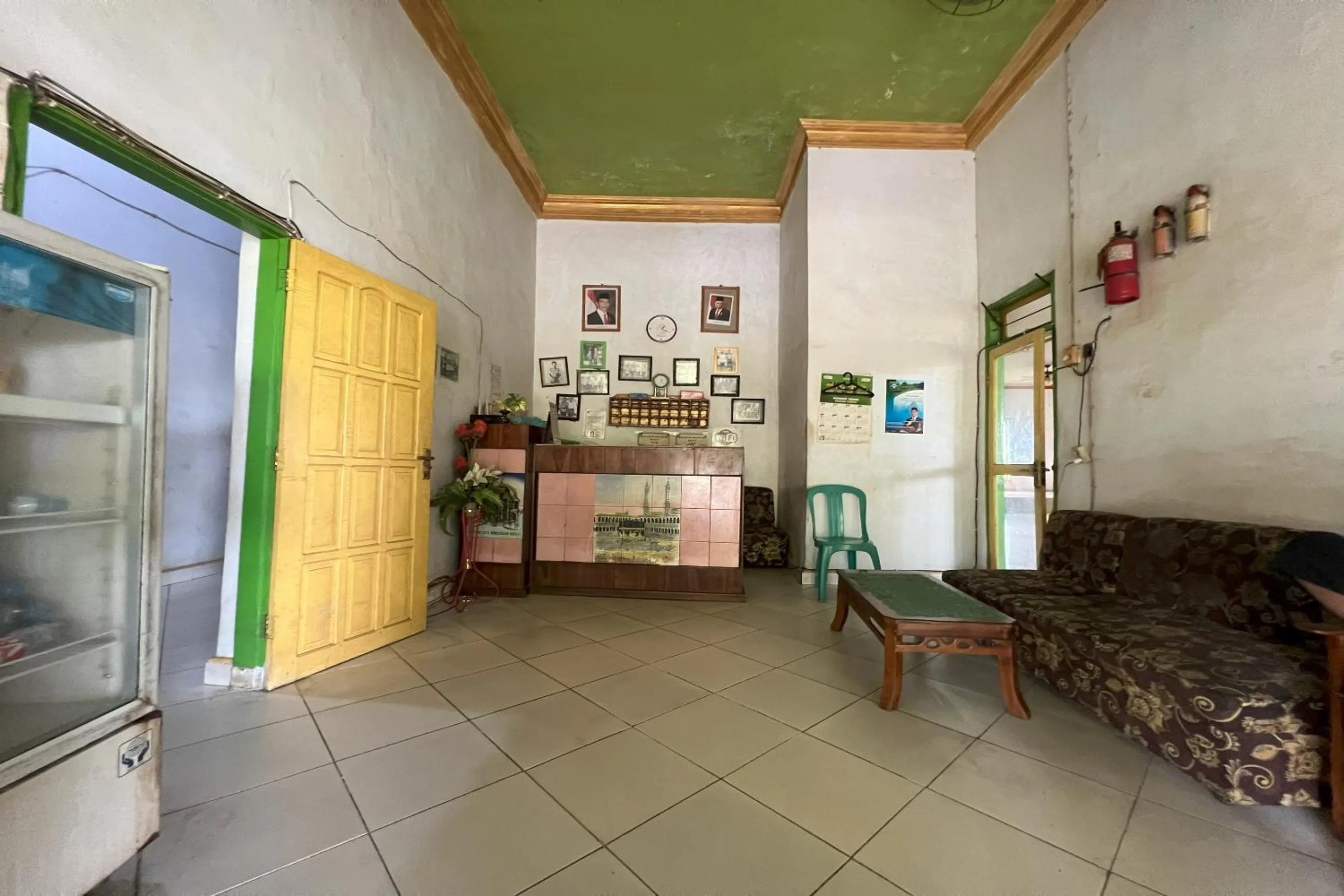 Lobby or reception in Hotel O Kost Btnompo Near SDI Bontosallang