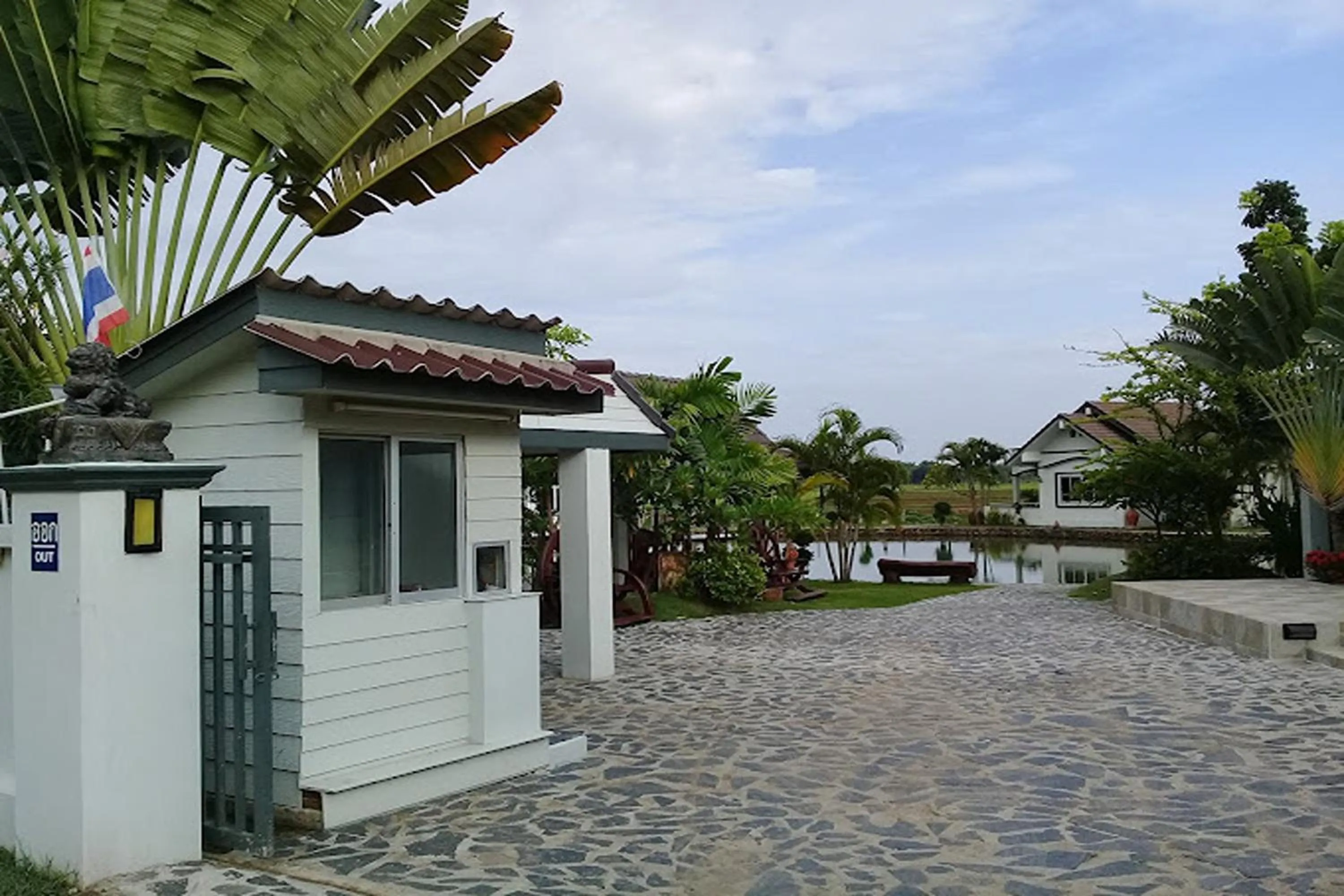 Property building in Baan Sanuan Resort