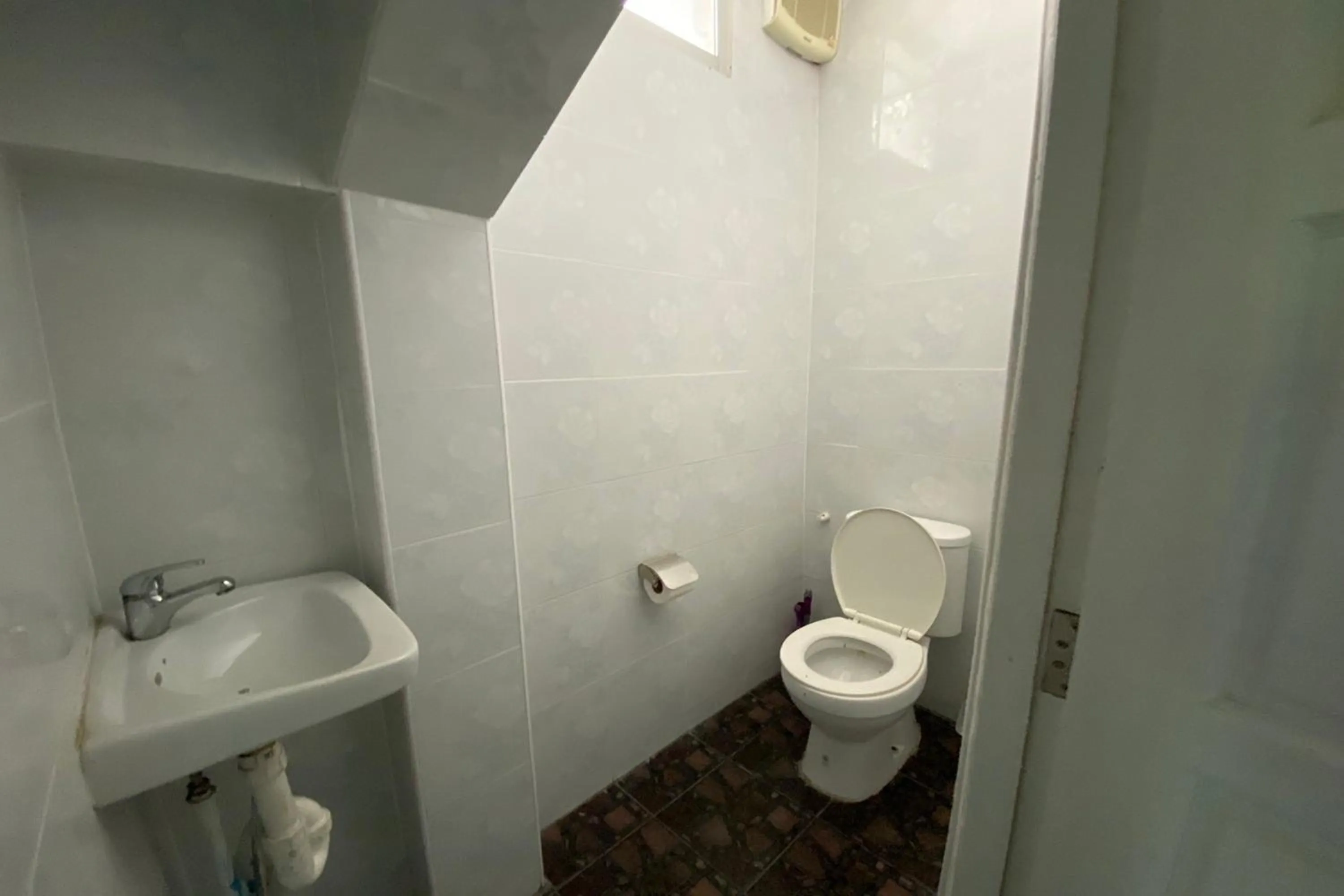 Bathroom in Baan Sanuan Resort