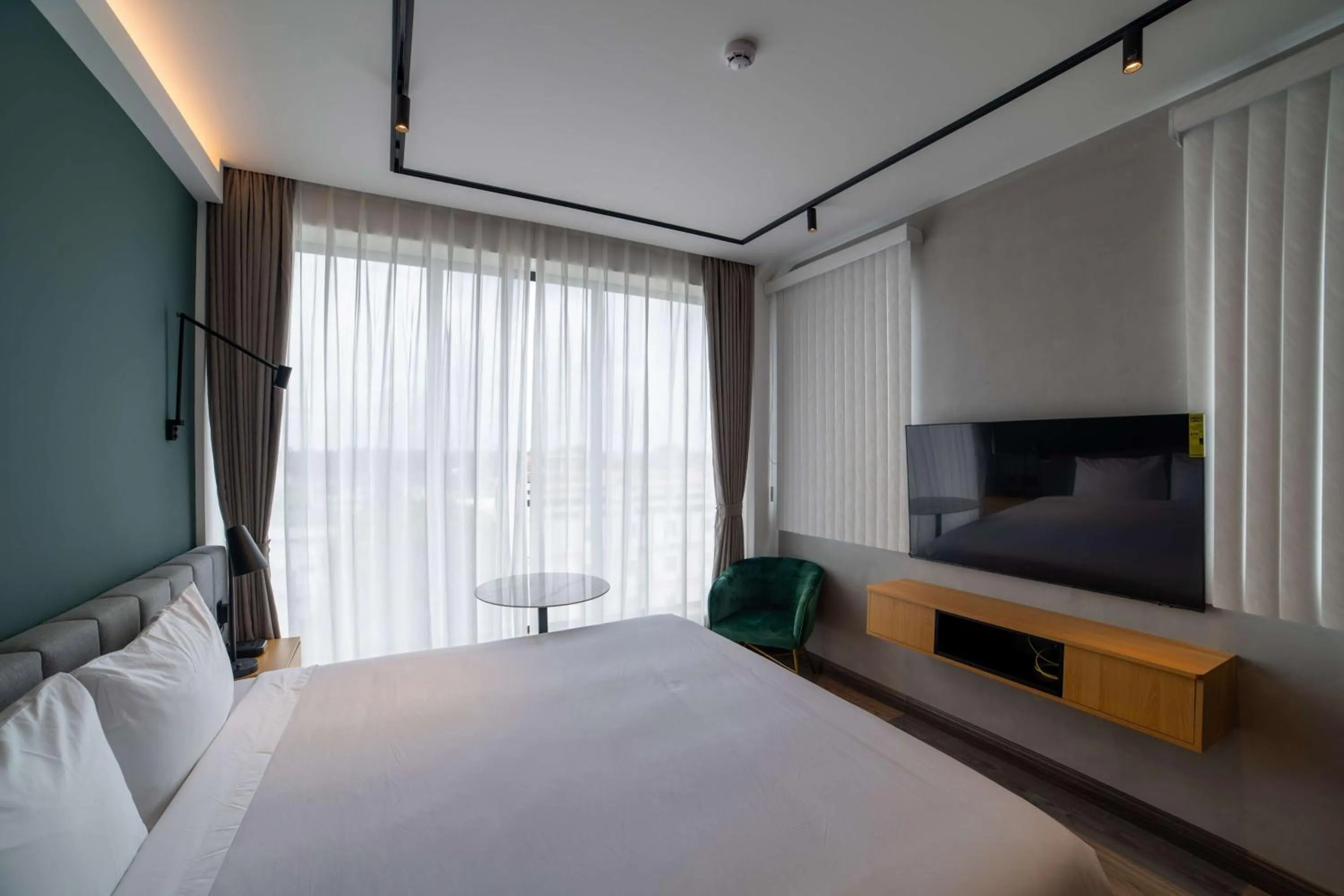 Photo of the whole room, Bed in Aiden by Best Western Georgetown Guyana