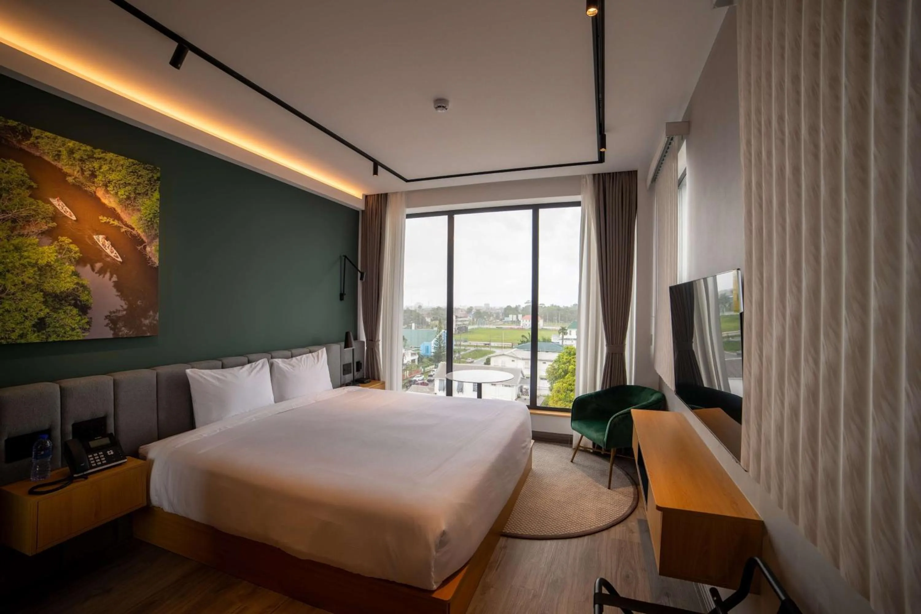 Photo of the whole room, Bed in Aiden by Best Western Georgetown Guyana