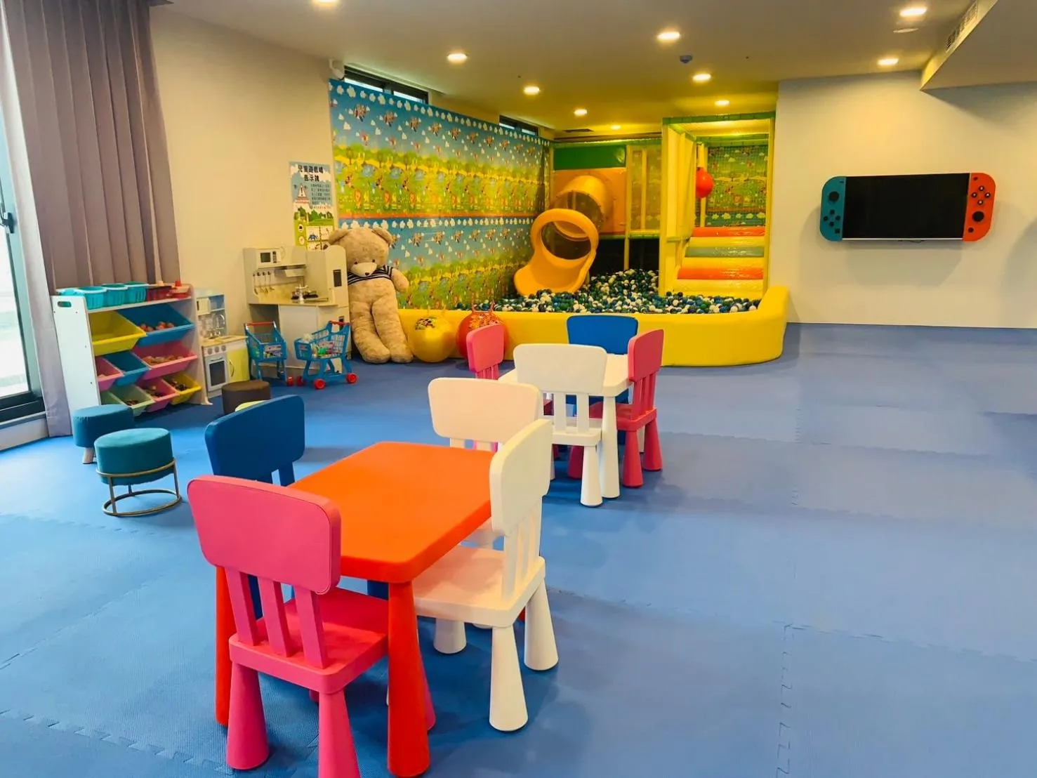 Children play ground in Floramos Hotel