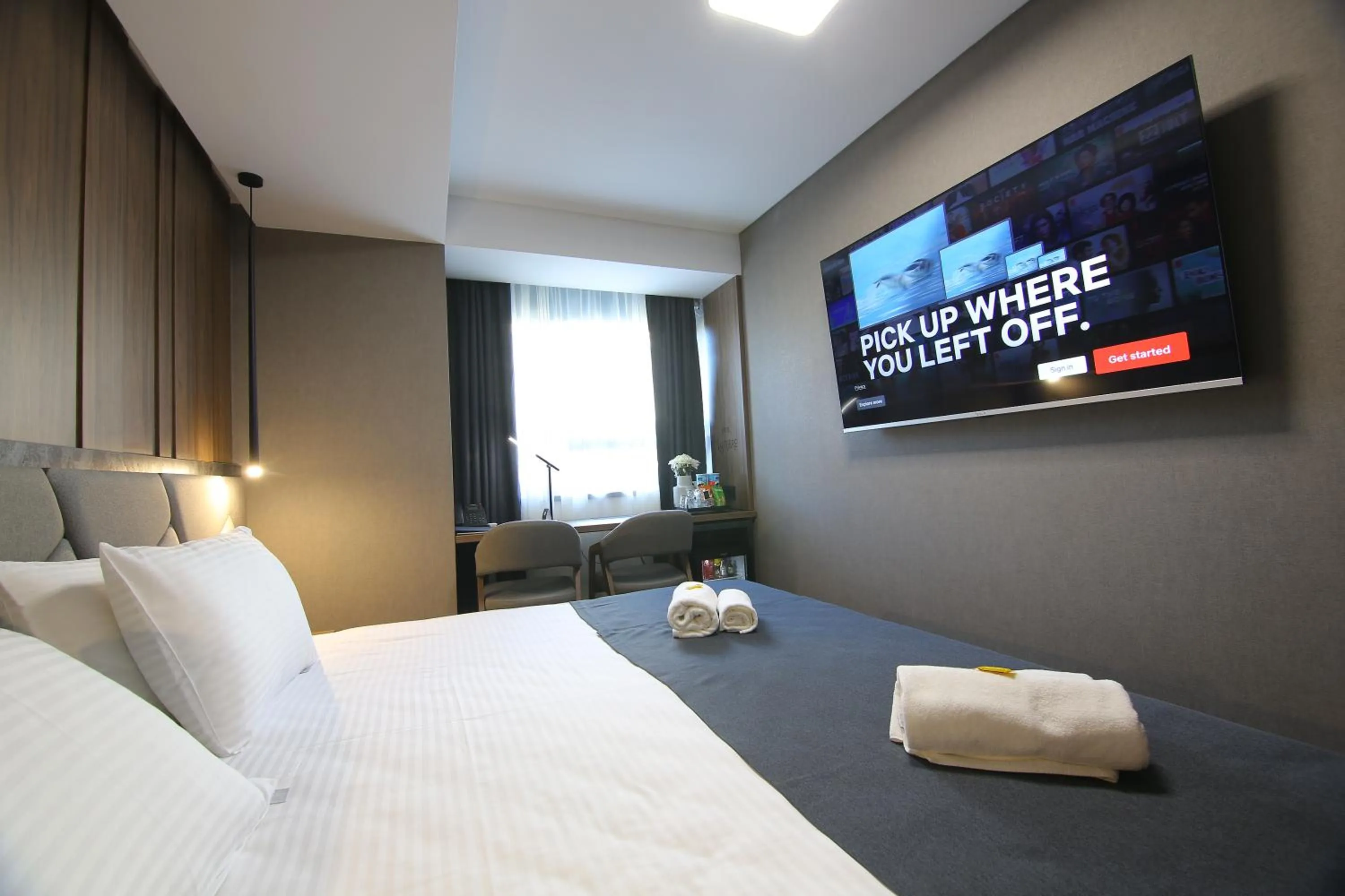 TV and multimedia, Bed in Lumière Hotel Pool & SPA